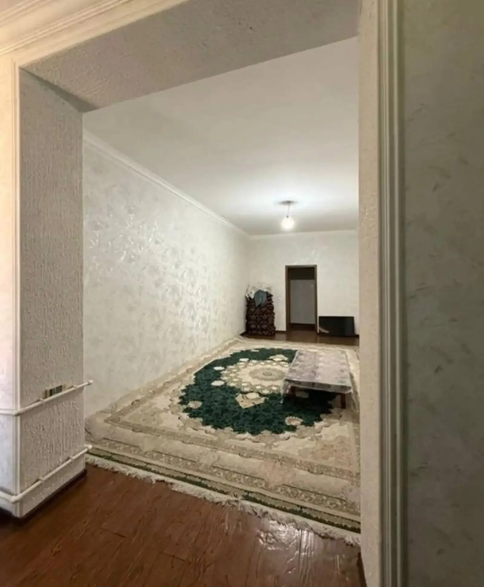 2-комн. квартира, 5 этаж, 82 м², Шохмансур
