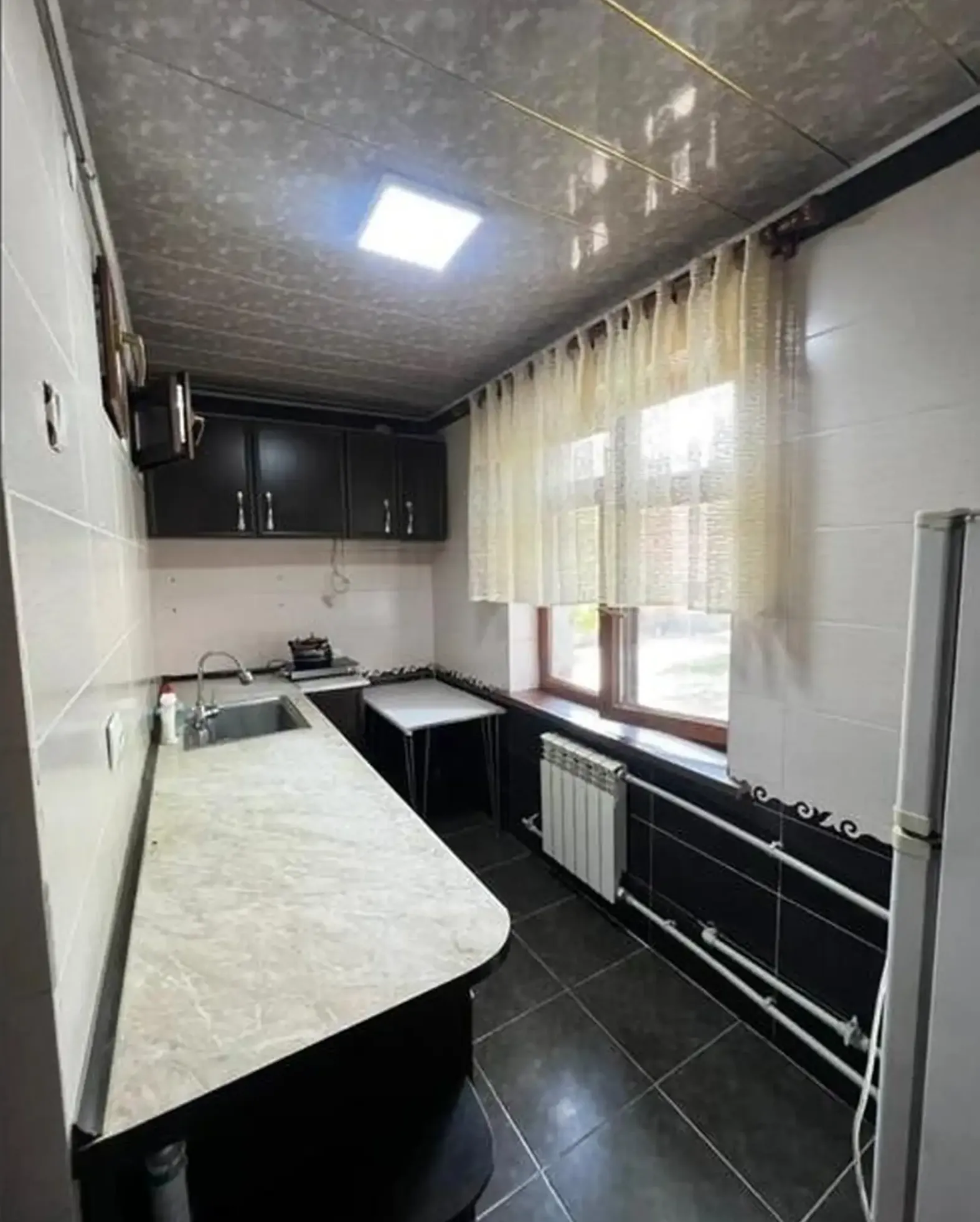 3-комн. квартира, 2 этаж, 85м², Шохмансур
