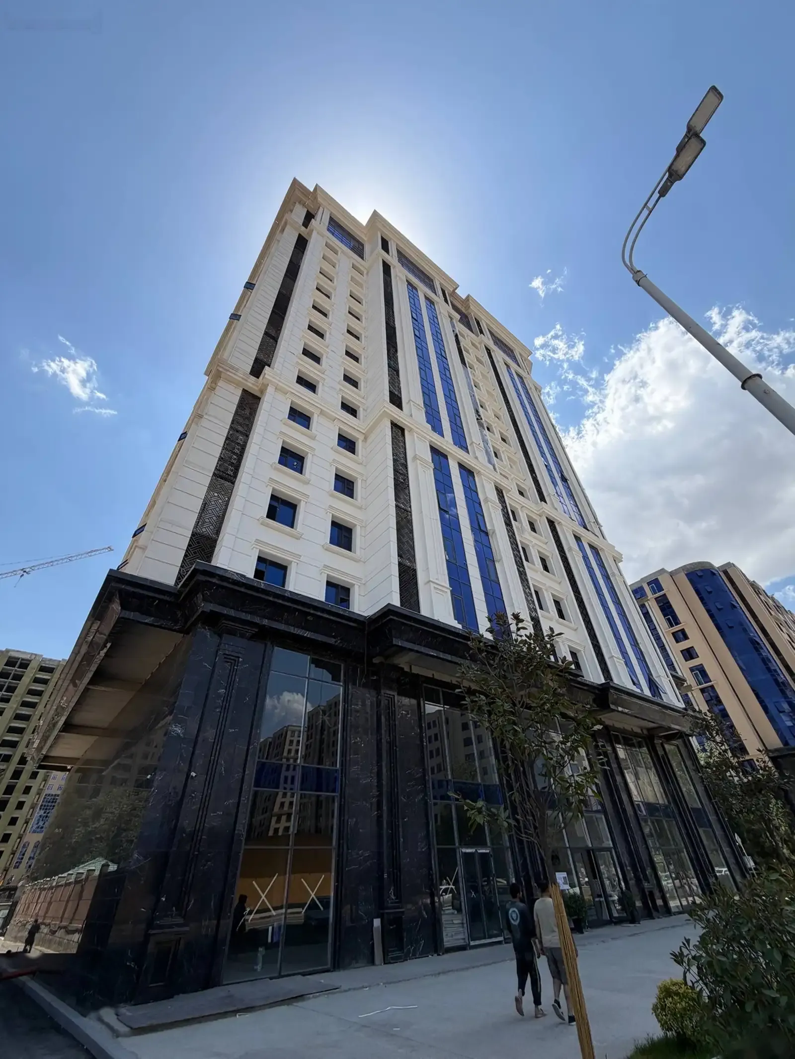 3-комн. квартира, 11 этаж, 145 м², Шохмансур