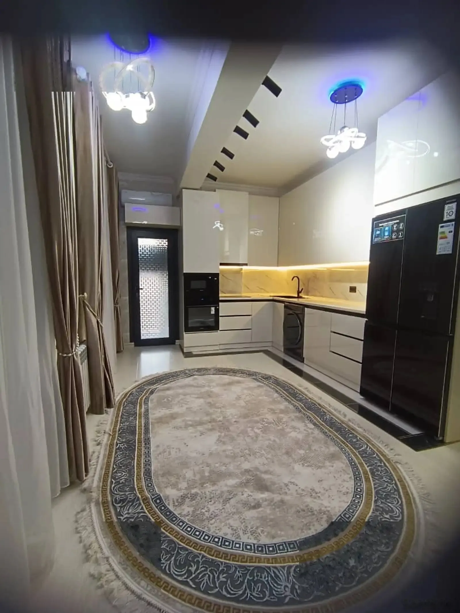 3-к квартира, 10 этаж, 120 м², Зелёный бозор