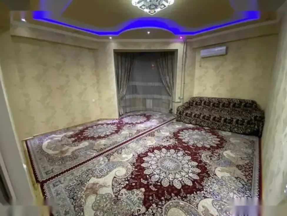3-комн. квартира, 2 этаж, 100м², Сино