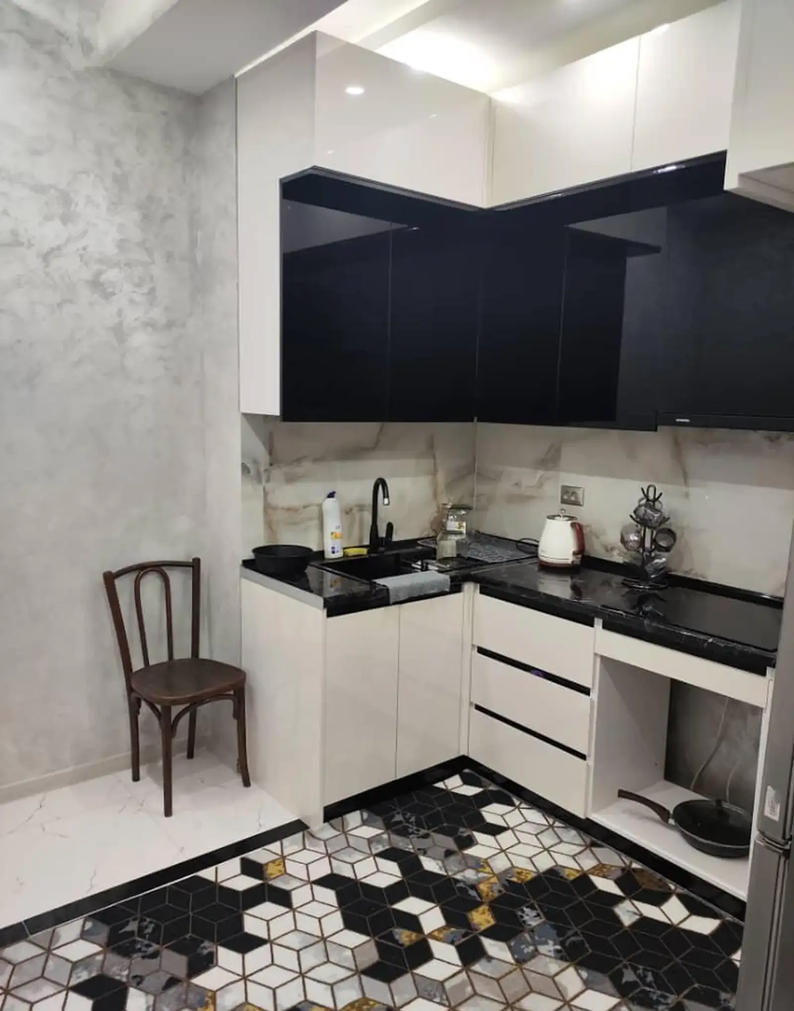 2-комн. квартира, 10 этаж, 65м², Сино