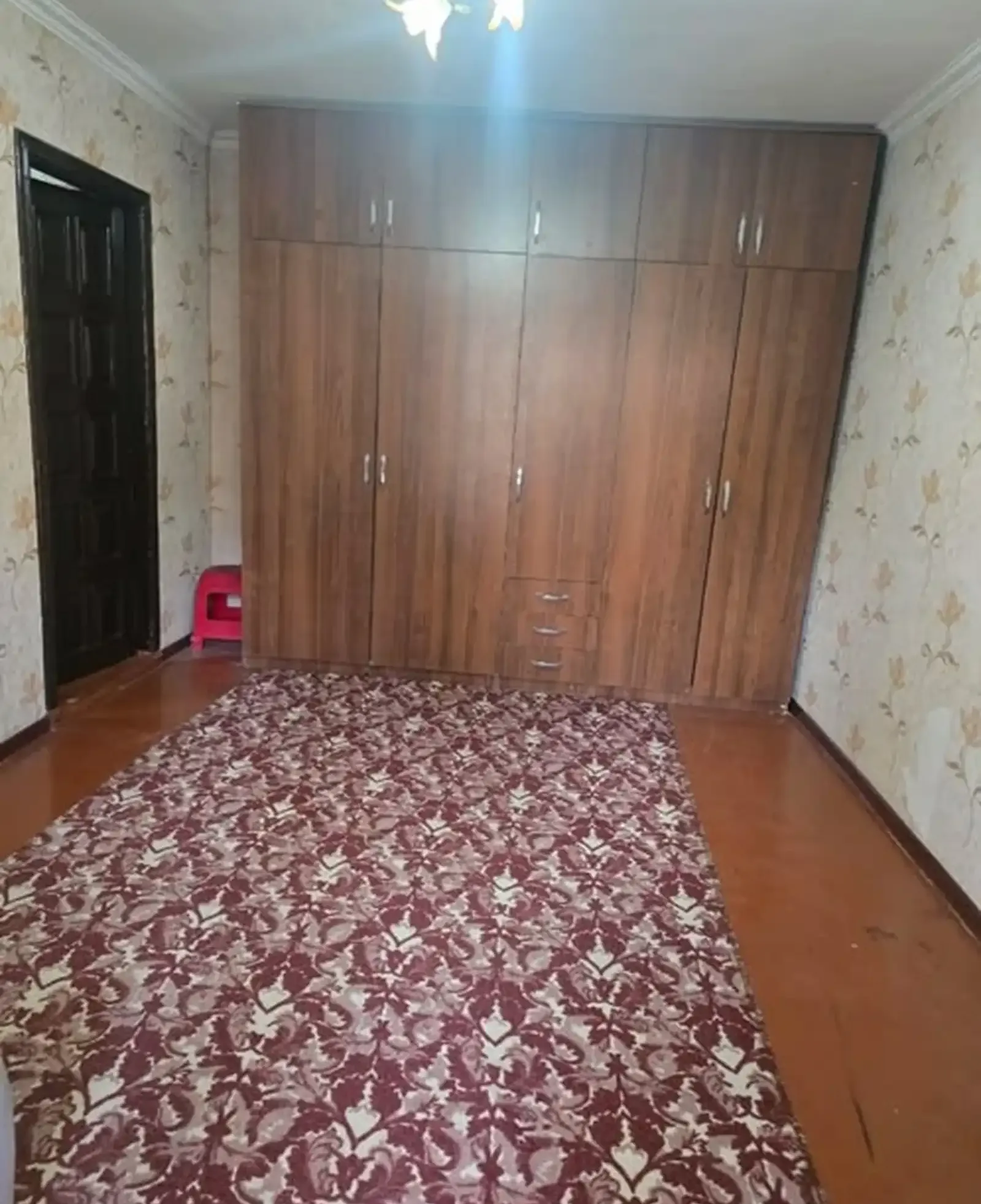 3-комн. квартира, 2 этаж, 75м², Сомони