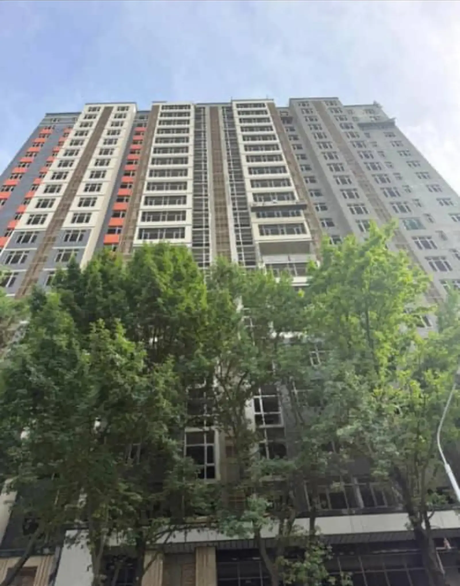 3-комн. квартира, 22 этаж, 166 м², Сомони Славянский