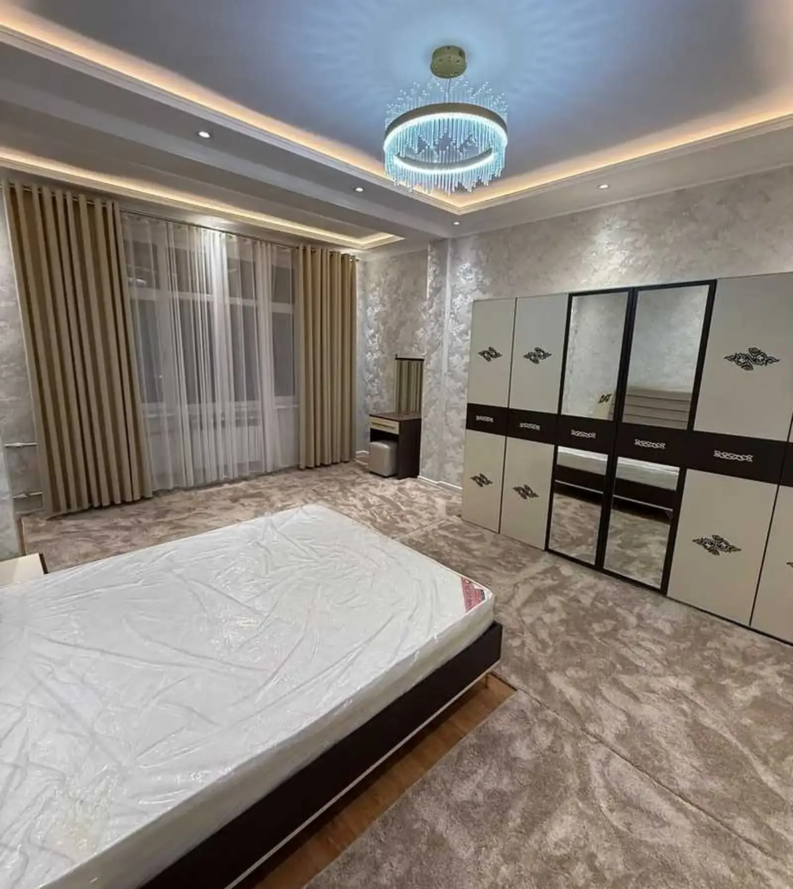 3-комн. квартира, 3 этаж, 103м², шоҳмансур