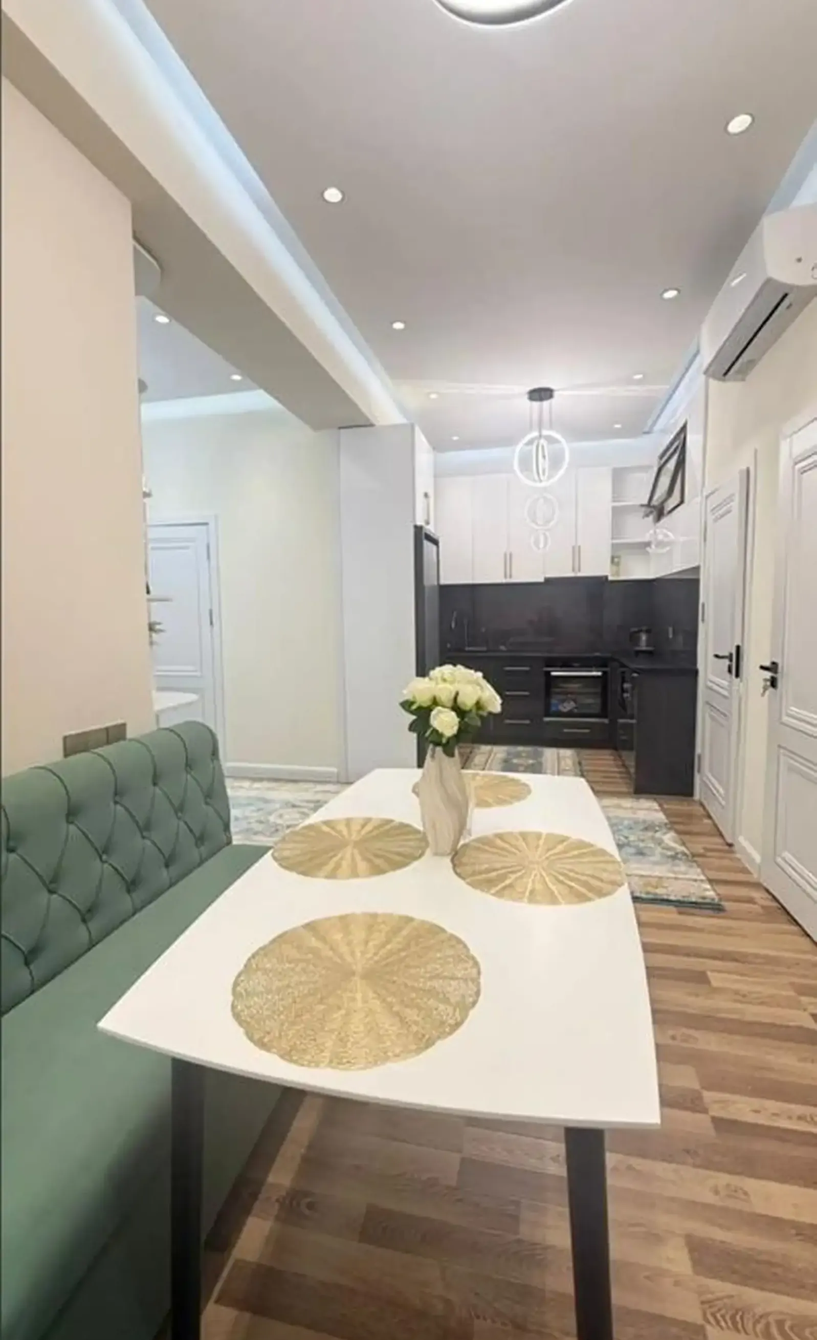 2-комн. квартира, 10 этаж, 60м², Сино