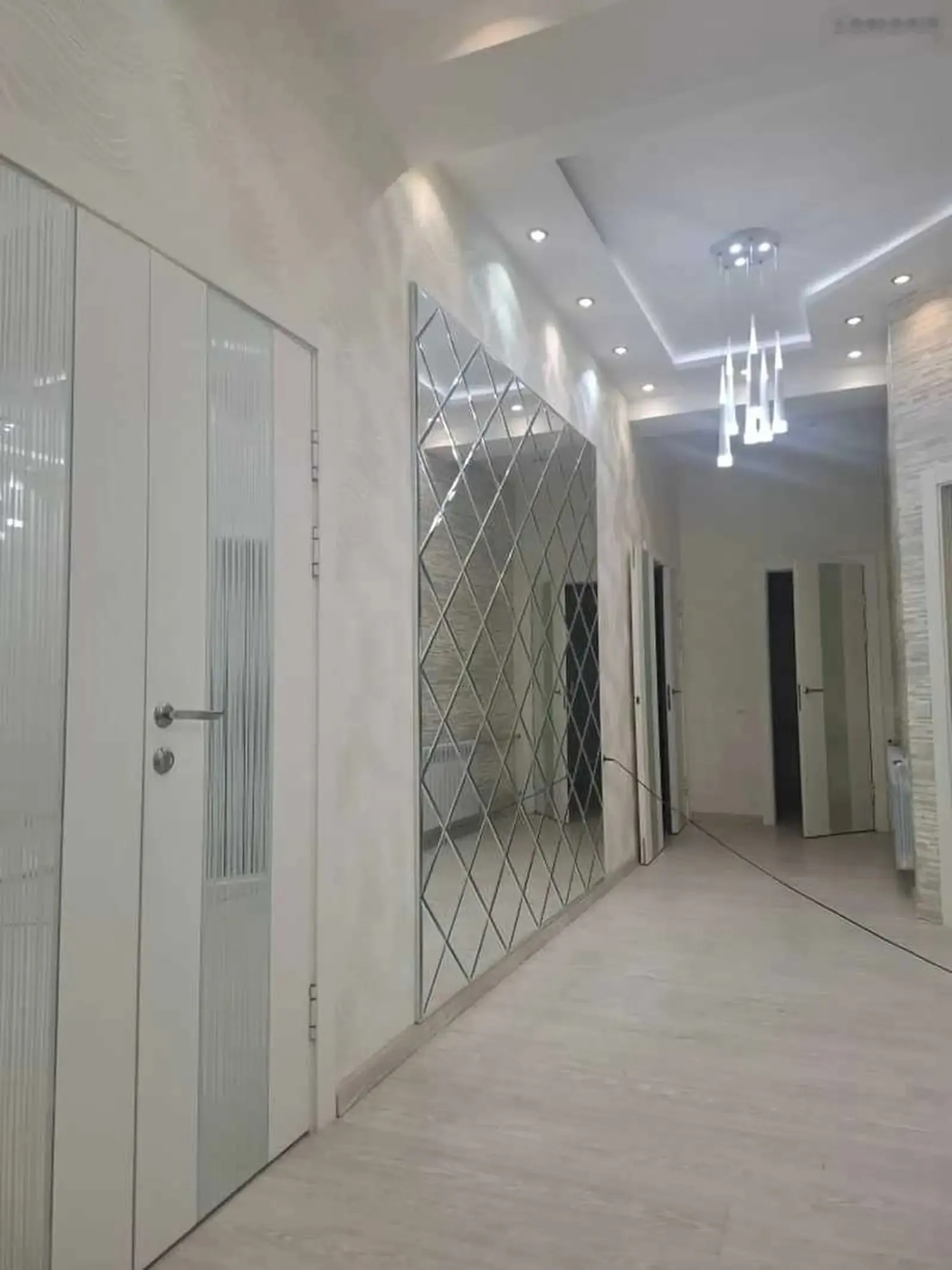 4-к квартира, 5 этаж, 200 м², мехргон