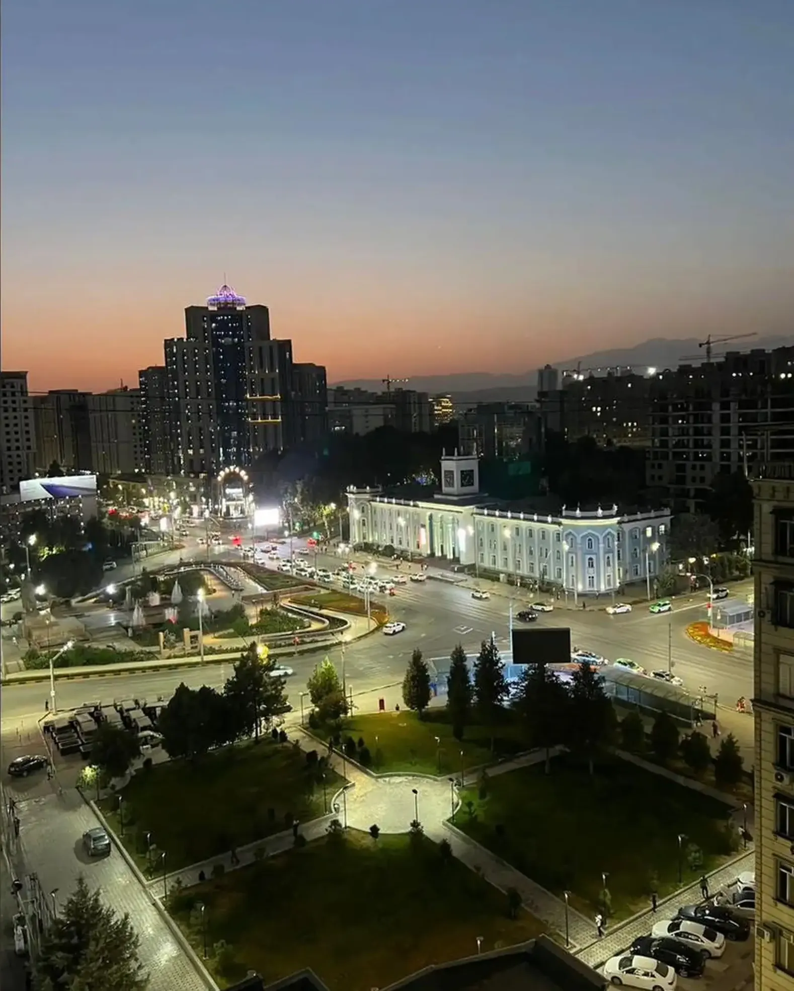 1-комн. квартира, 11 этаж, 51 м², Шохмансур