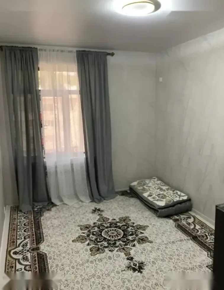 2-комн. квартира, 3 этаж, 70м², Шохмансур