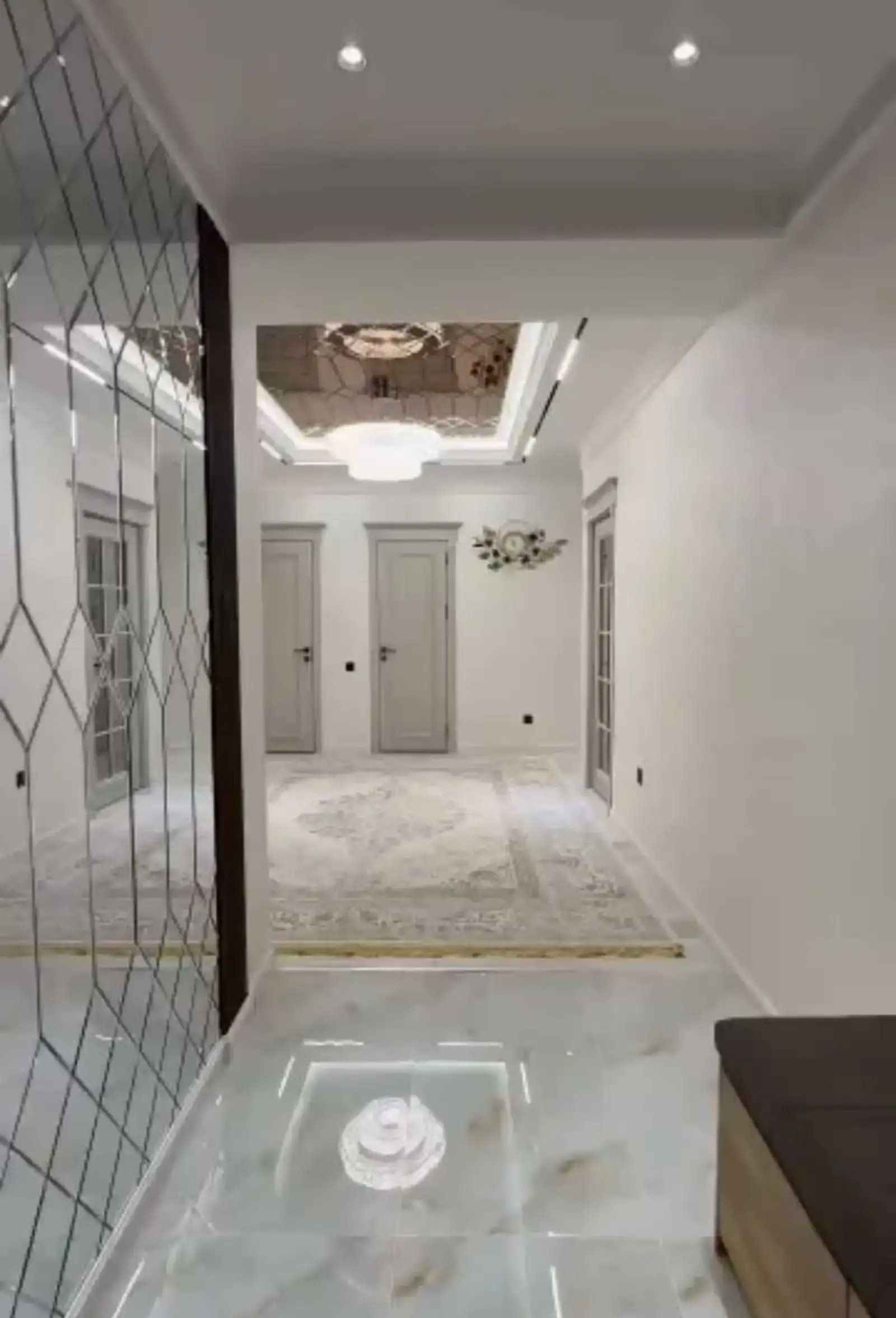 3-комн. квартира, 11 этаж, 105м², Исмоили Сомонӣ