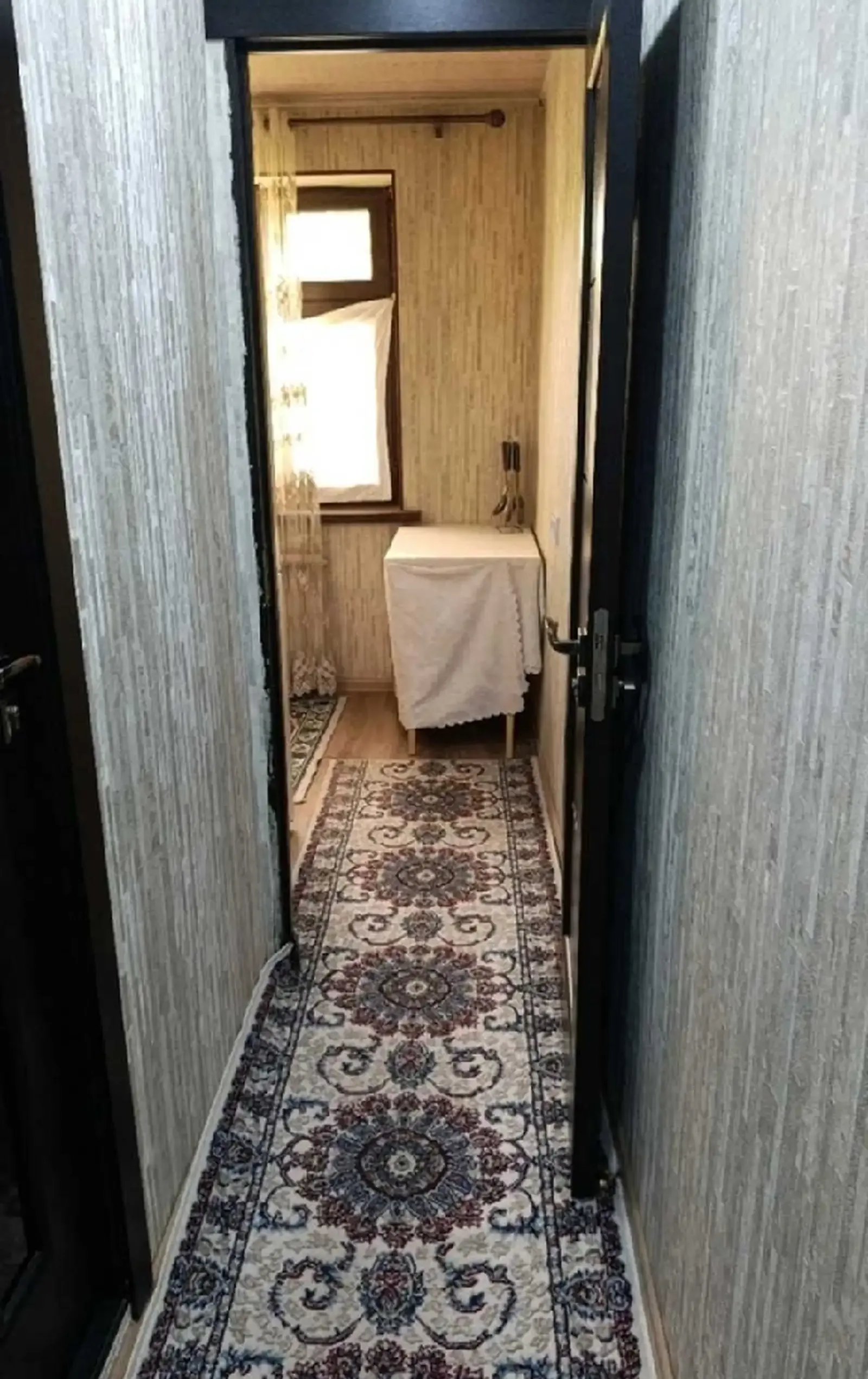 1-комн. квартира, 2 этаж, 35 м², Фирдавси, Борбад, назди Рохи калон