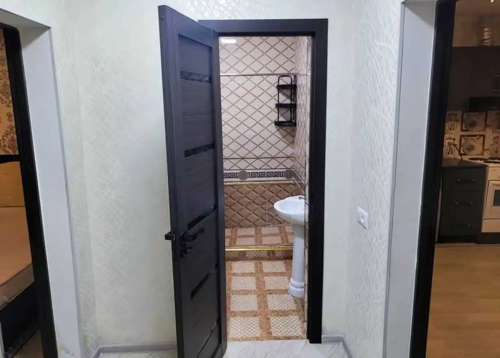 2-комн. квартира, 1 этаж, 72м², Профсоюз