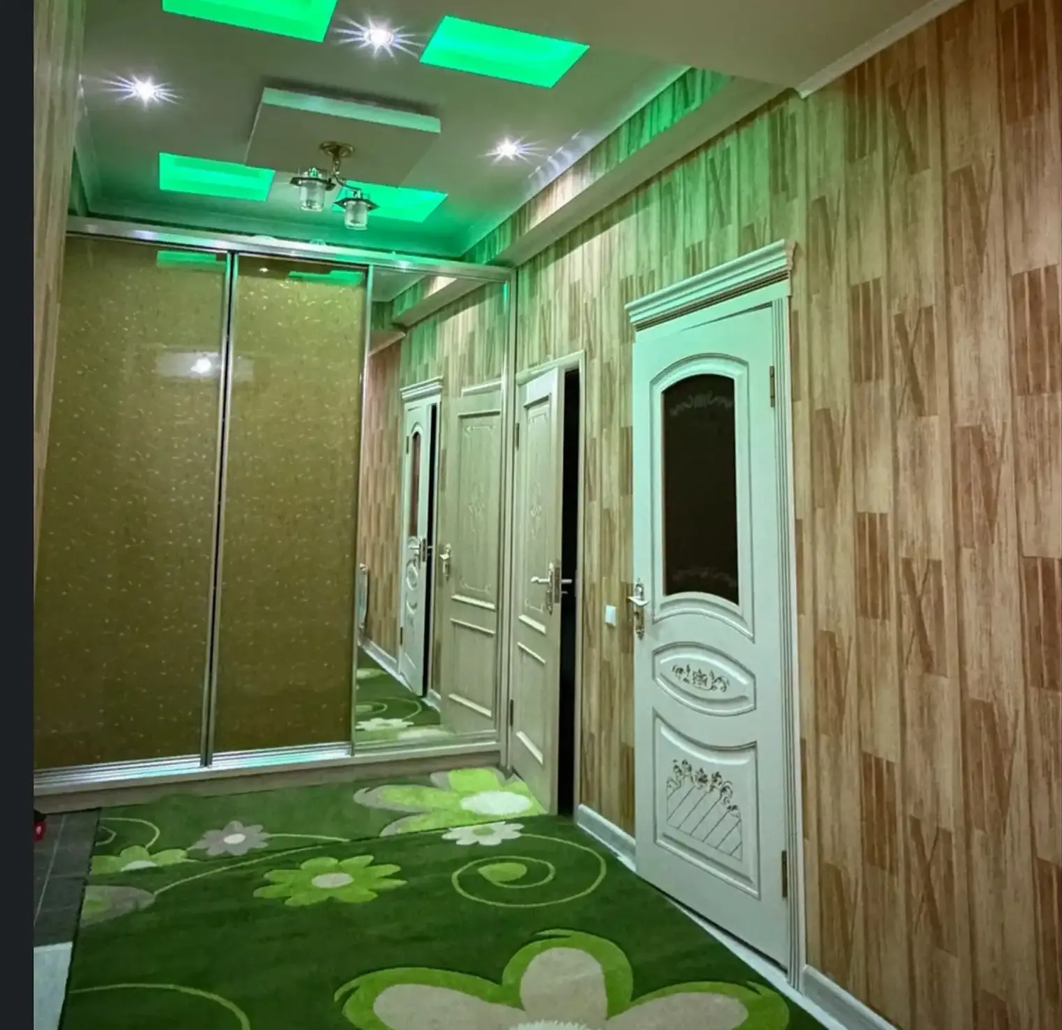 2-комн. квартира, 8 этаж, 66м², Сино