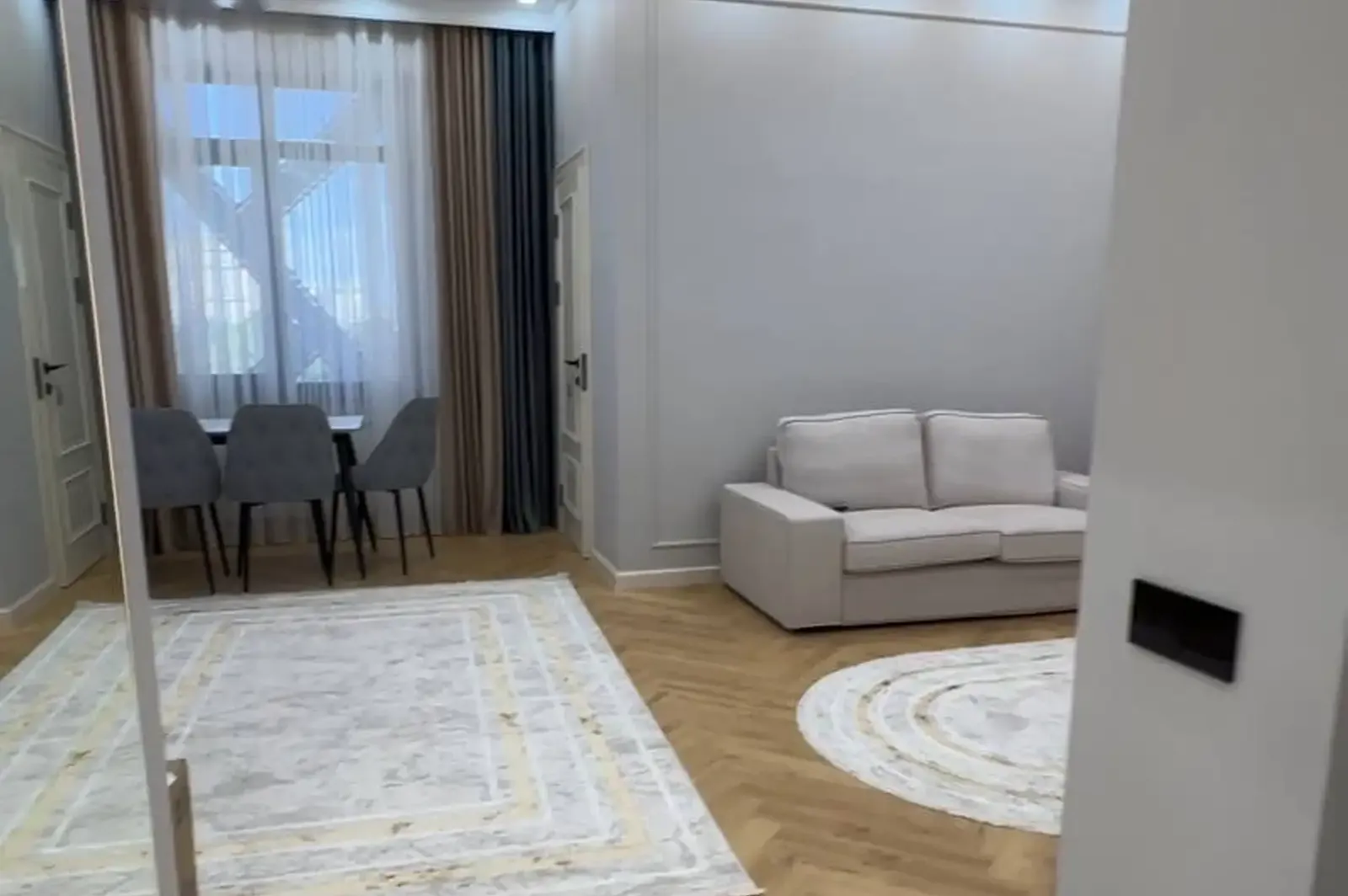 2-комн. квартира, 8 этаж, 47 м², шохмансур