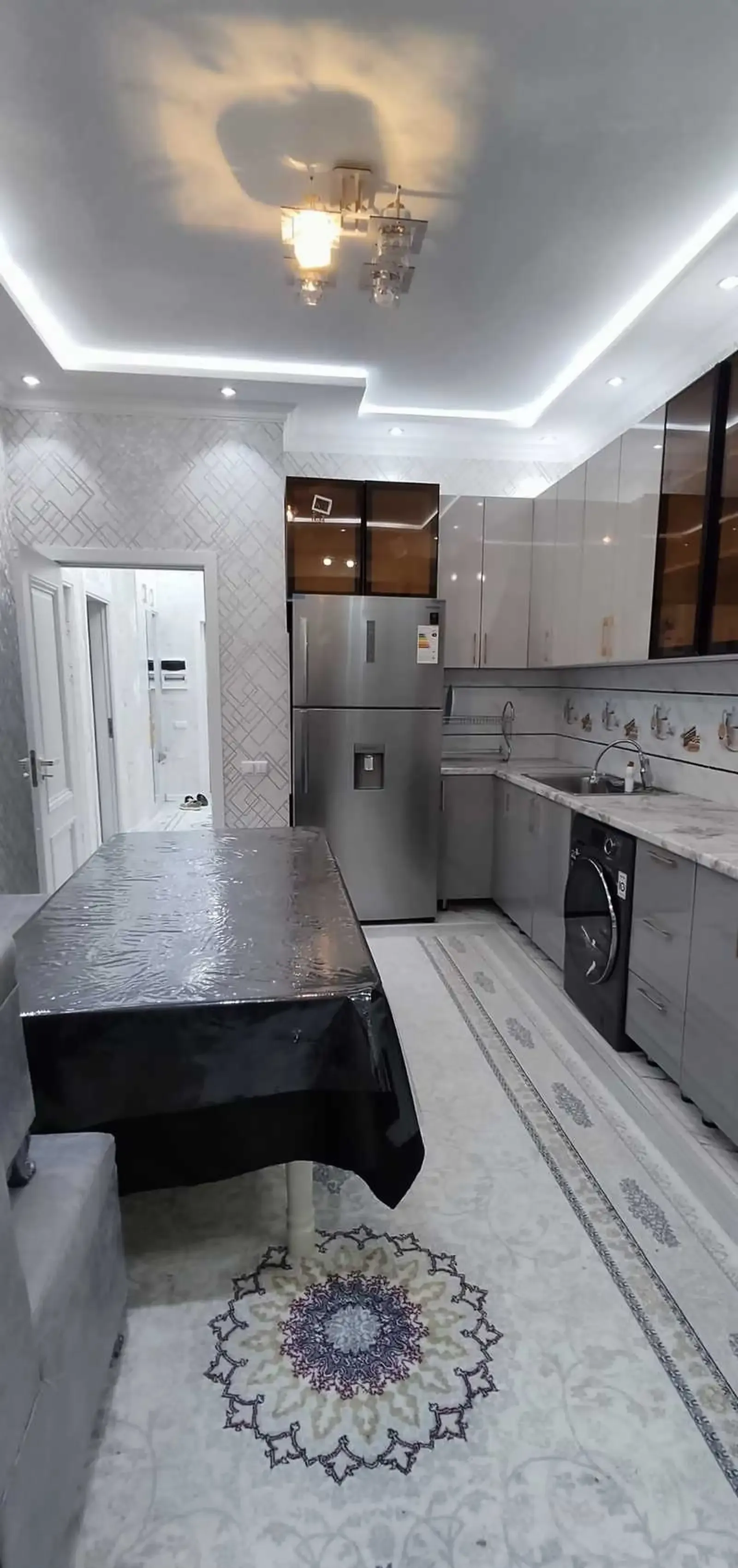 2-комн. квартира, 5 этаж, 70м², 112мкр,ресторан Райхона