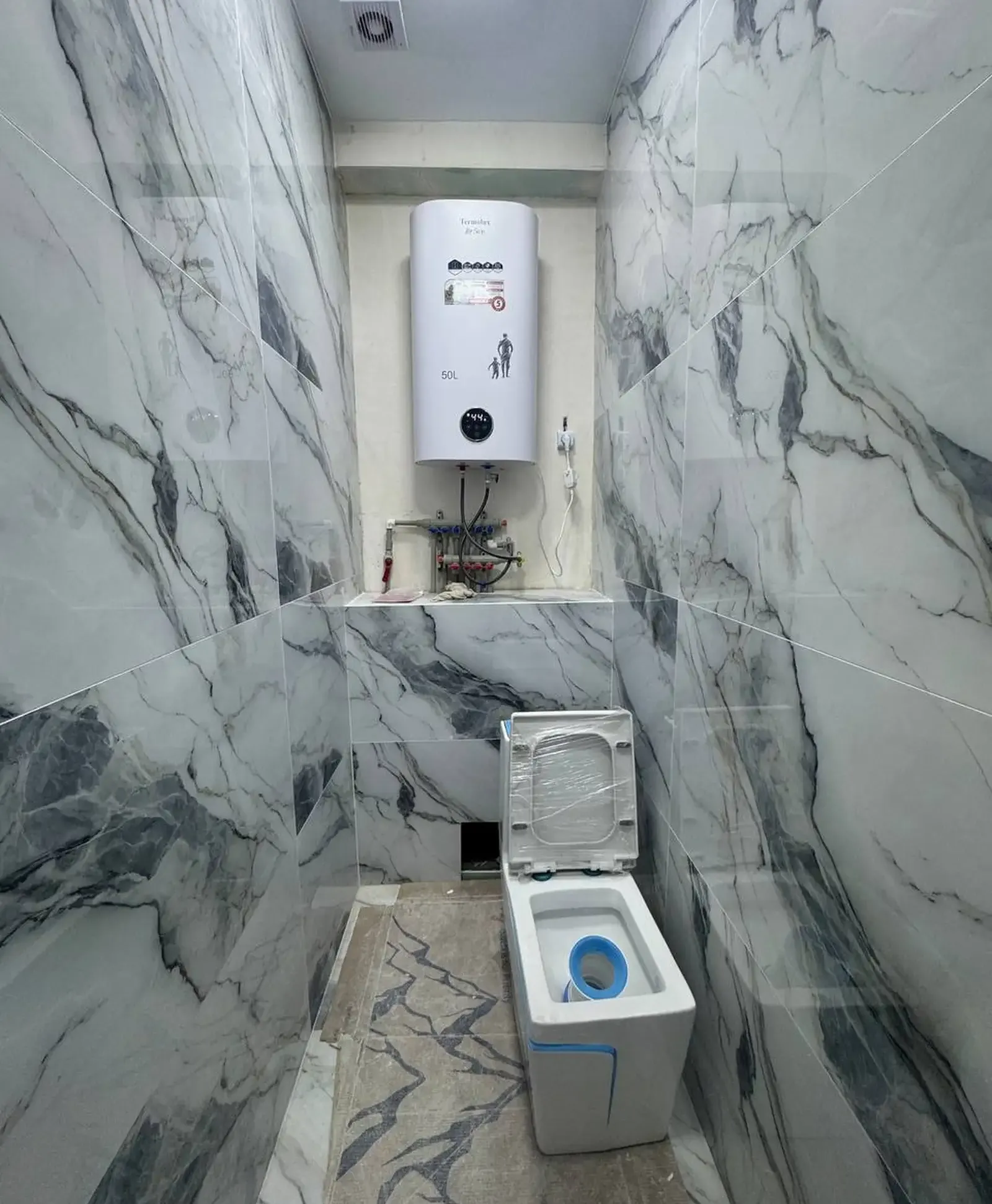 2-комн. квартира, 13 этаж, 73 м², Шохмансур