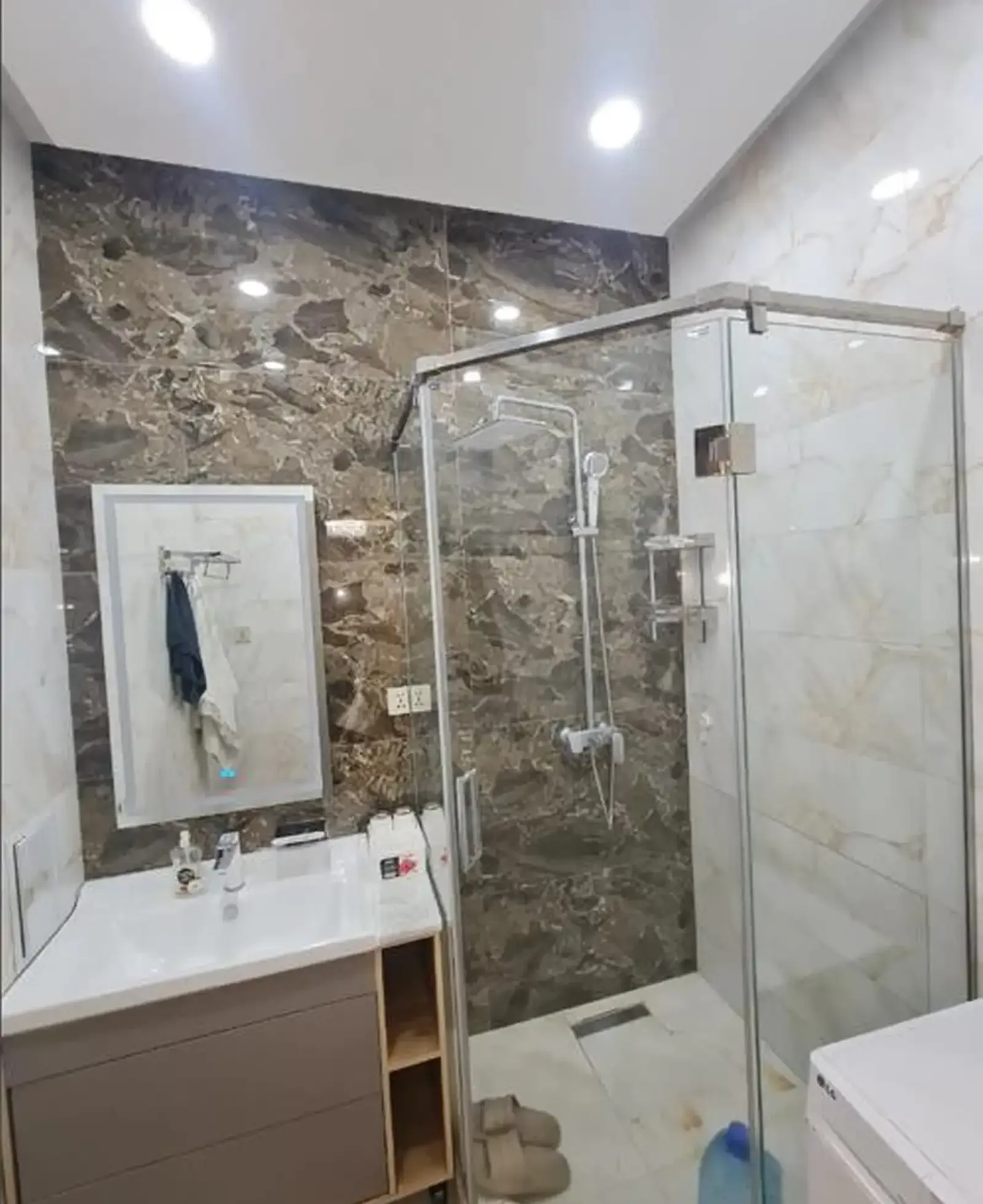 3-комн. квартира, 15 этаж, 92м², Шохмансур