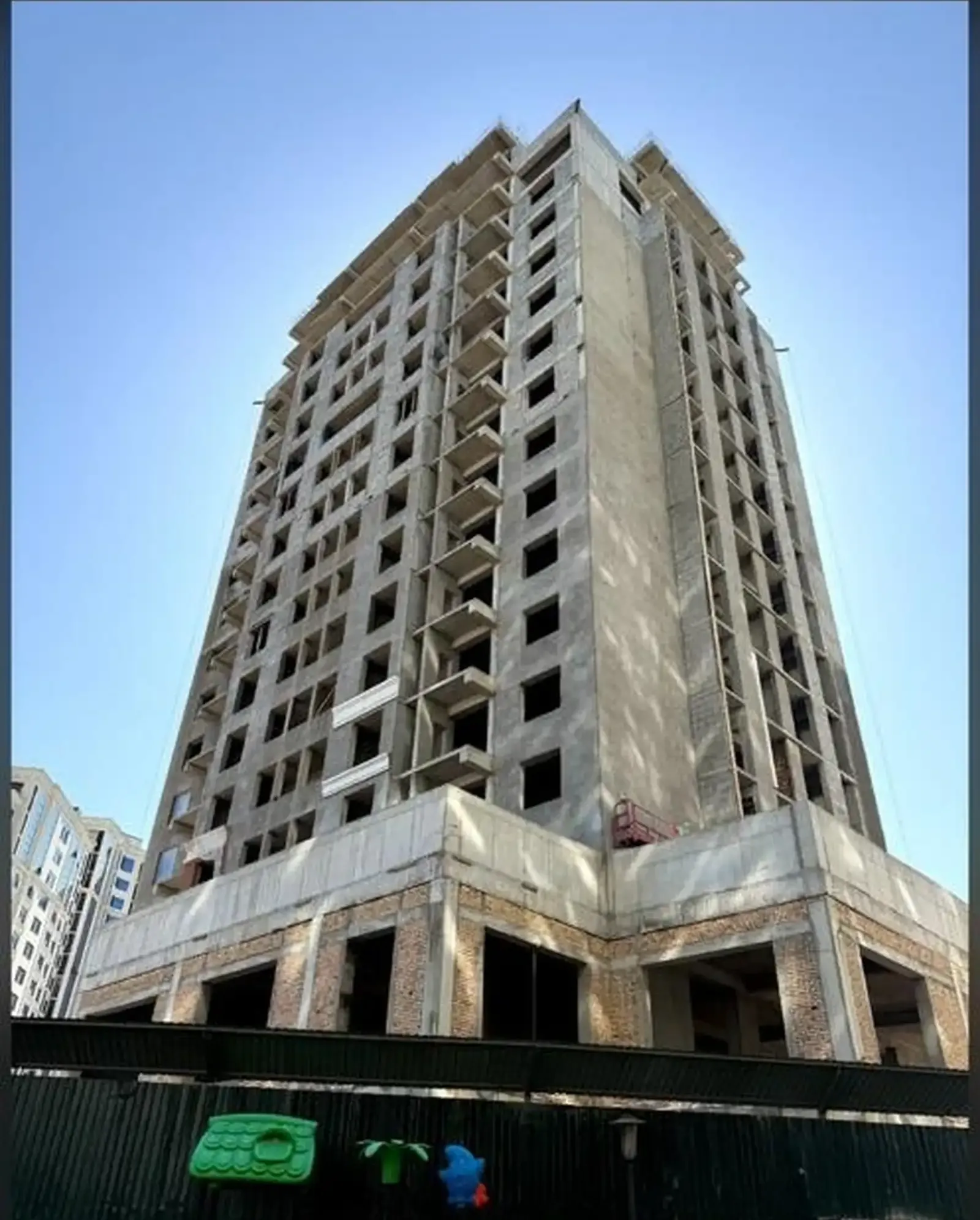 2-к квартира, 11 этаж, 87 м², Шохмансур