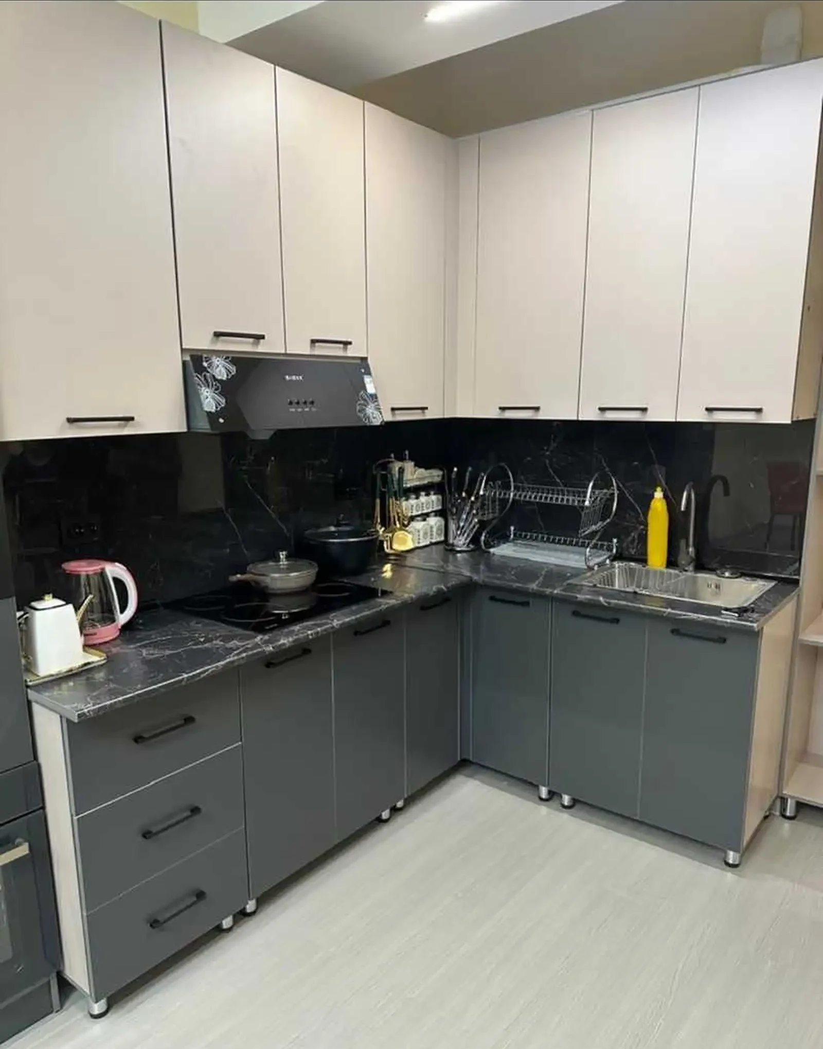 2-комн. квартира, 9 этаж, 96м², Шохмансур