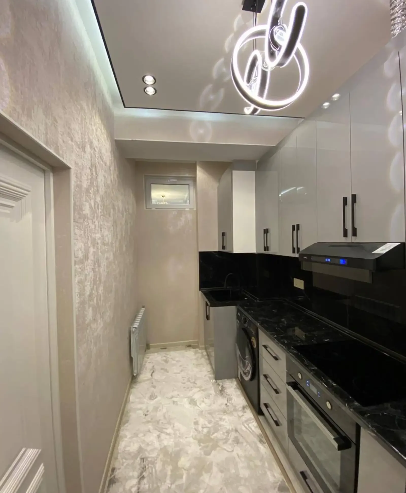 2-комн. квартира, 12 этаж, 70 м², Сино