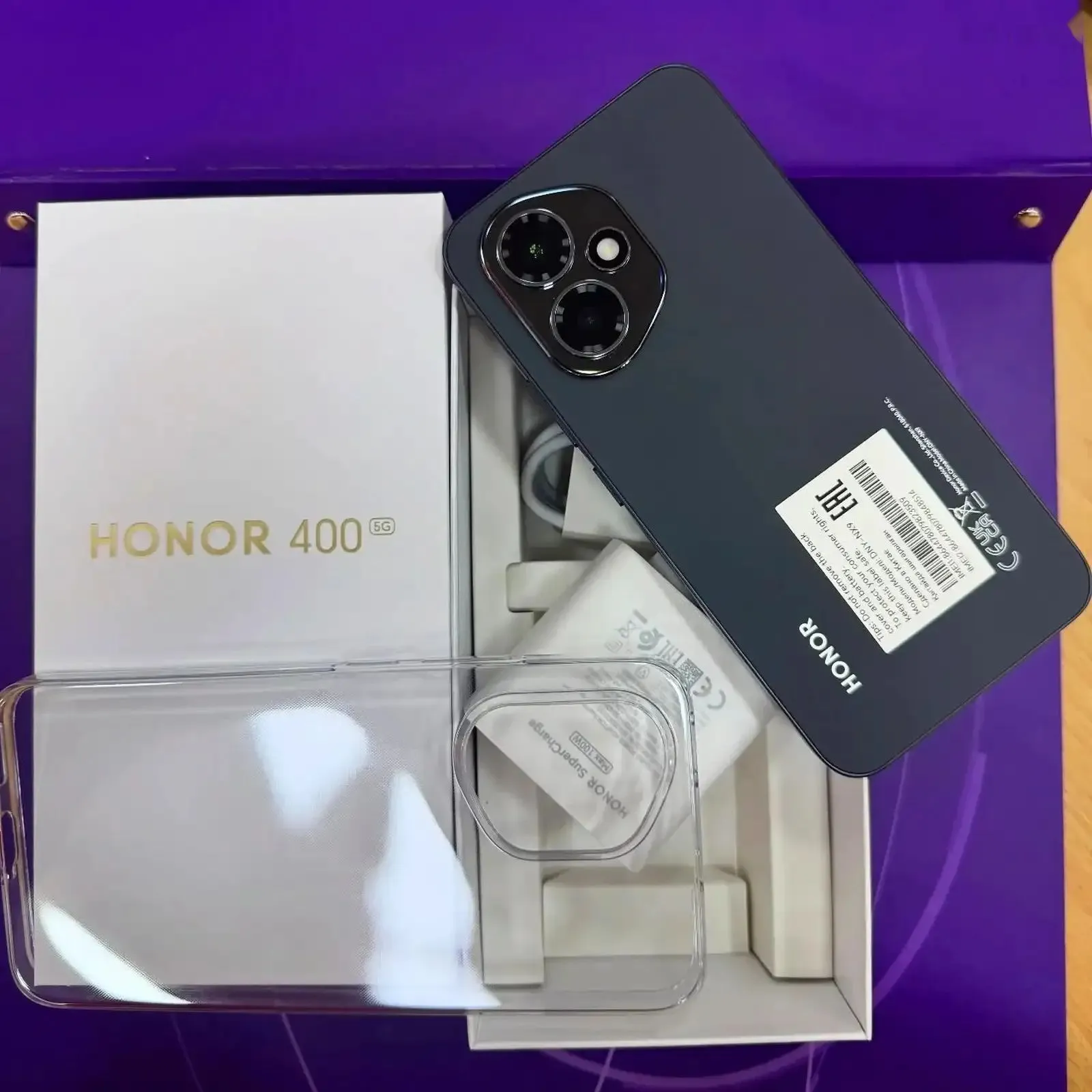 Huawei Honor 400 5G 12+12/512Gb 6000Мач
