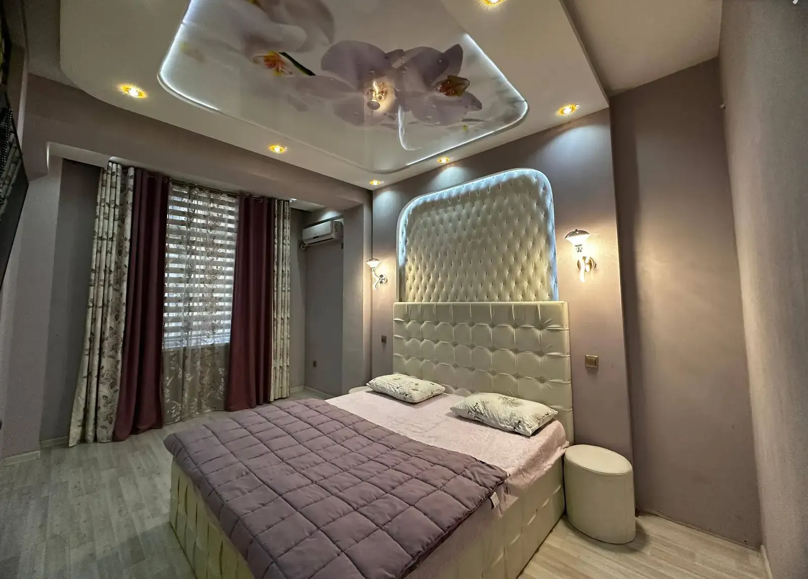 4-комн. квартира, 4 этаж, 151 м²,   112мкр