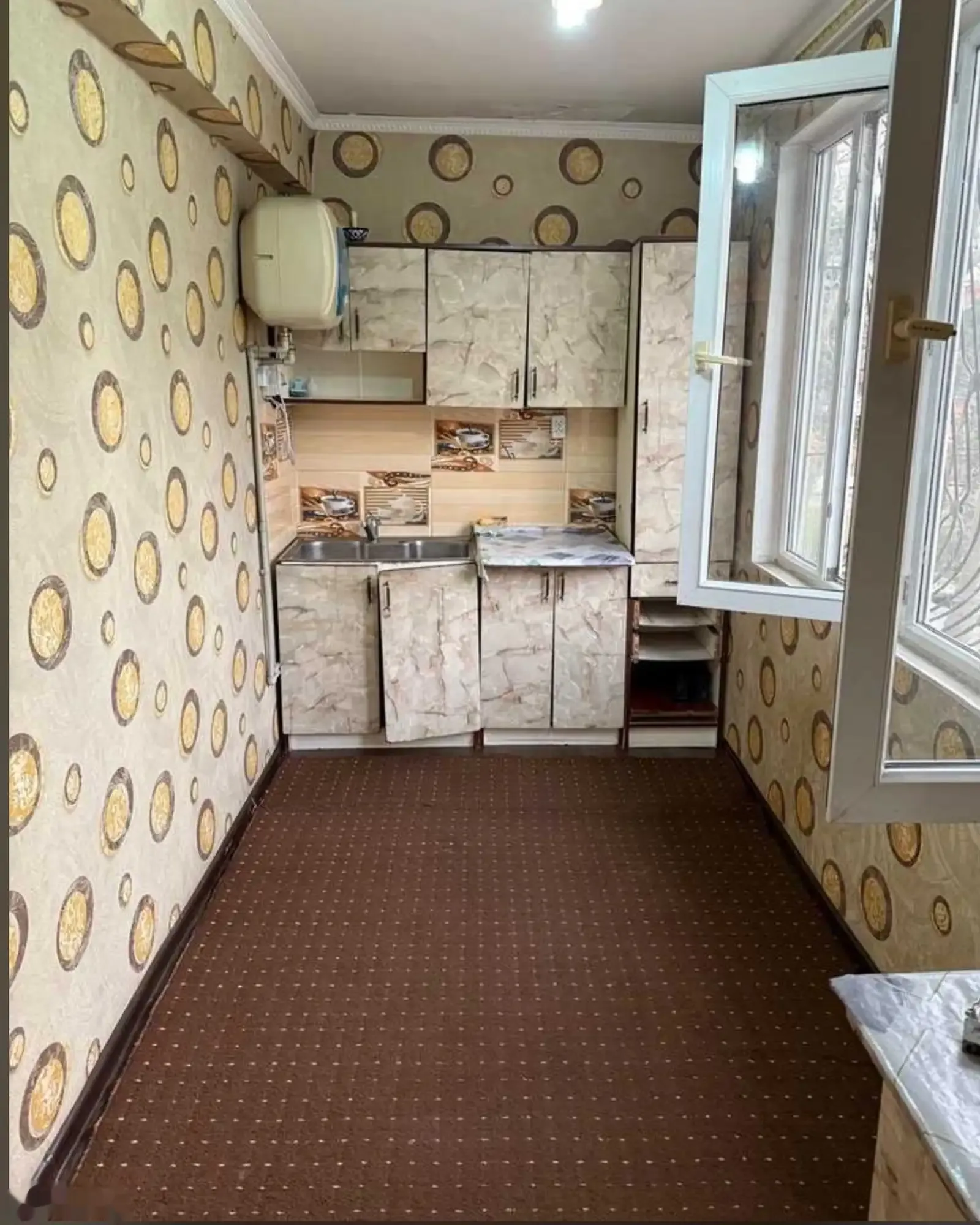 2-к квартира, 2 этаж, 60 м², 103 мкр