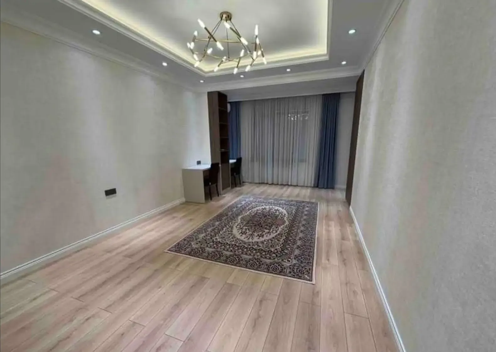 3-к квартира, 5 этаж, 140 м², И.Сомони