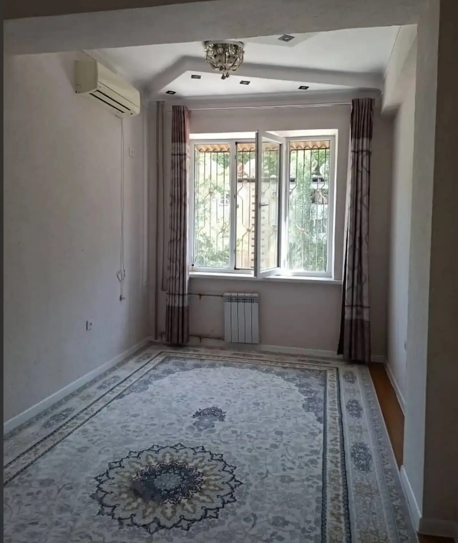 2-комн. квартира, 2 этаж, 73м², сино