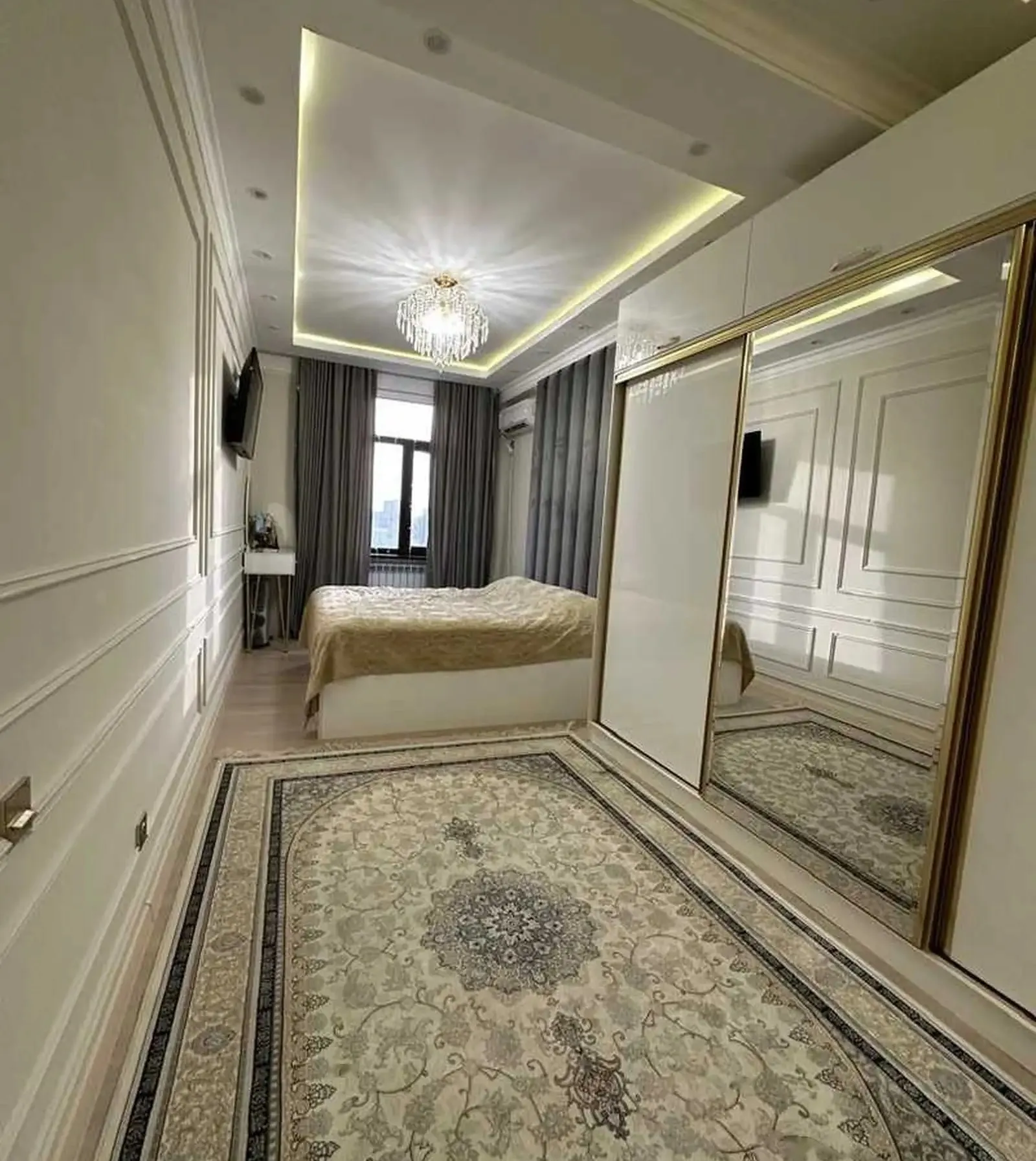 1-комн. квартира, 4 этаж, 50 м², Фирдавси, 46 мкр