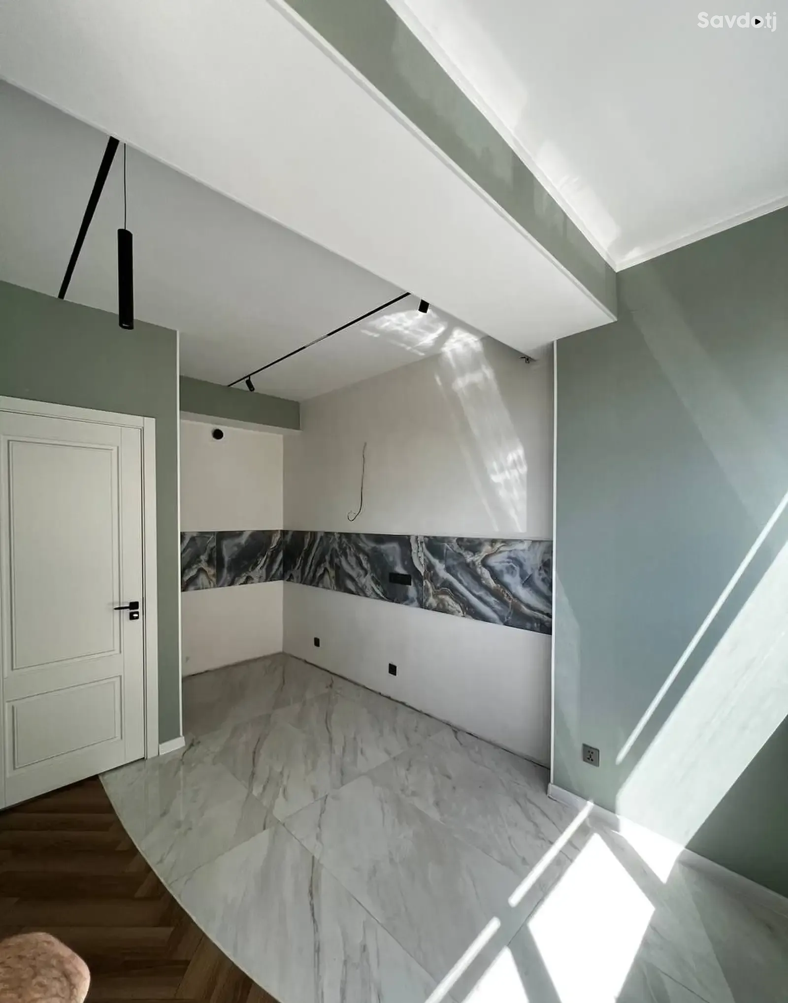 3-комн. квартира, 9 этаж, 95 м², И.Сомони ул.Карамова Северный на против Карупций