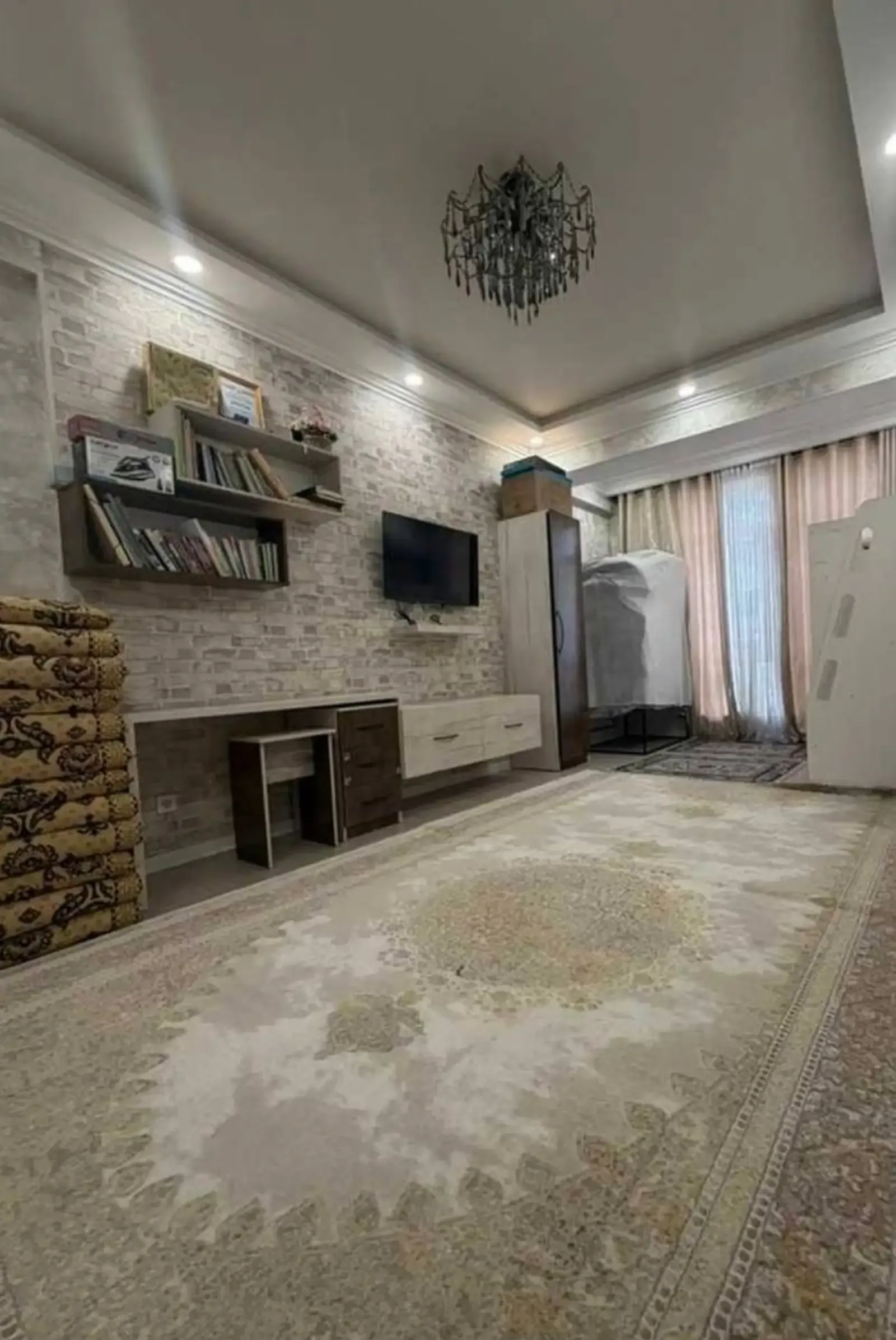 2-комн. квартира, 11 этаж, 60 м², Шохмансур