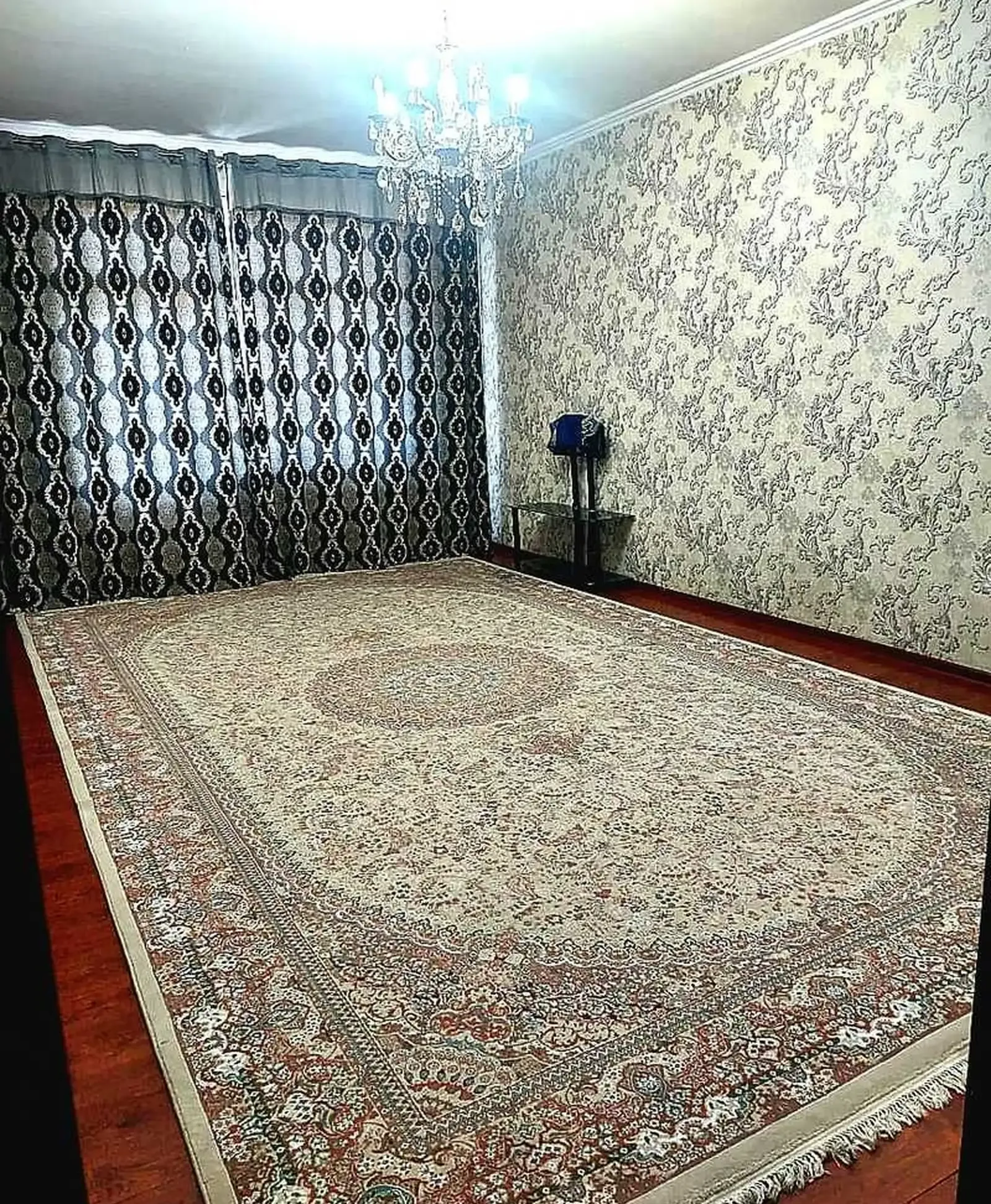 2-комн. квартира, 2 этаж, 85м², Фирдавси