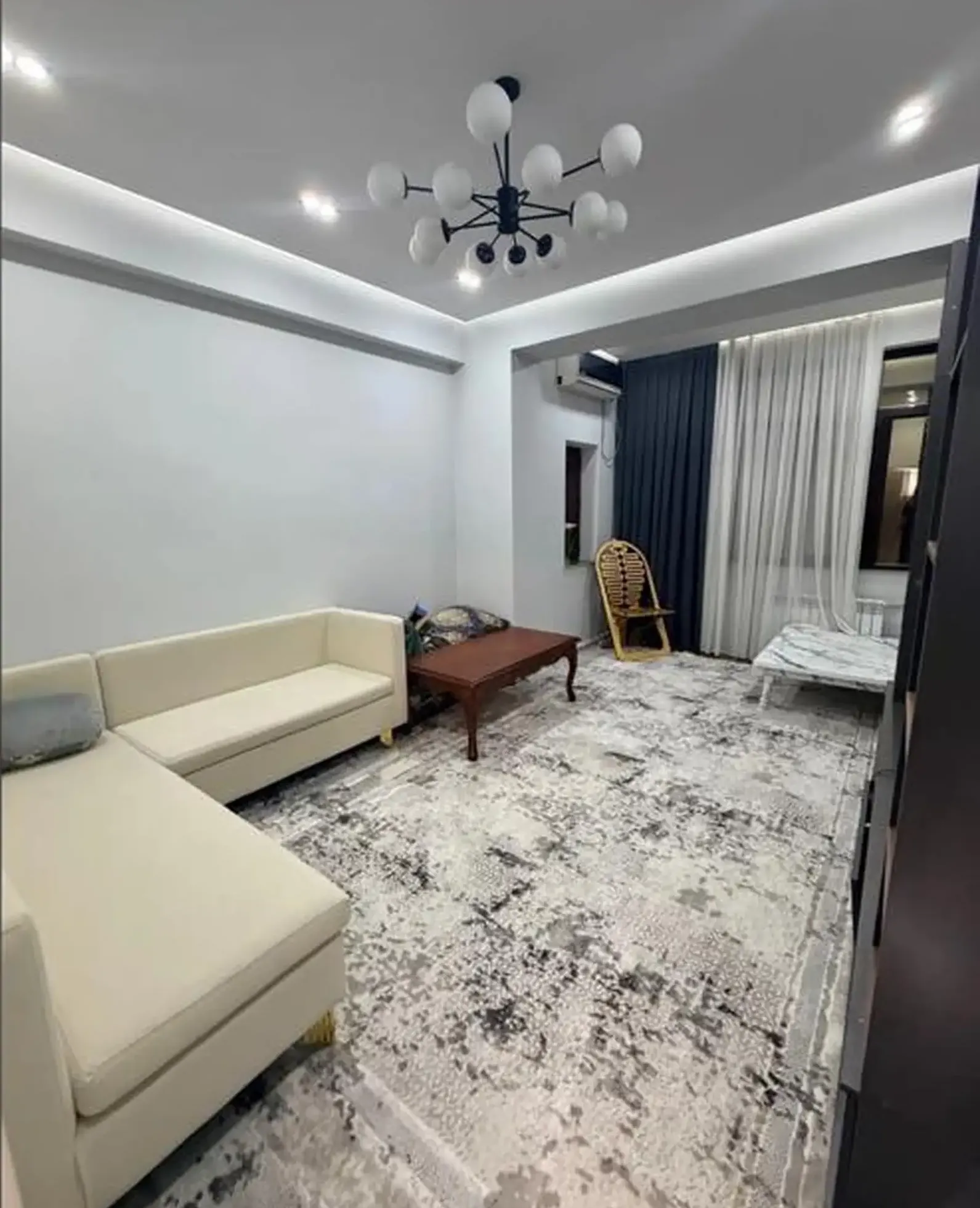 2-комн. квартира, 4 этаж, 130м², И Сомони