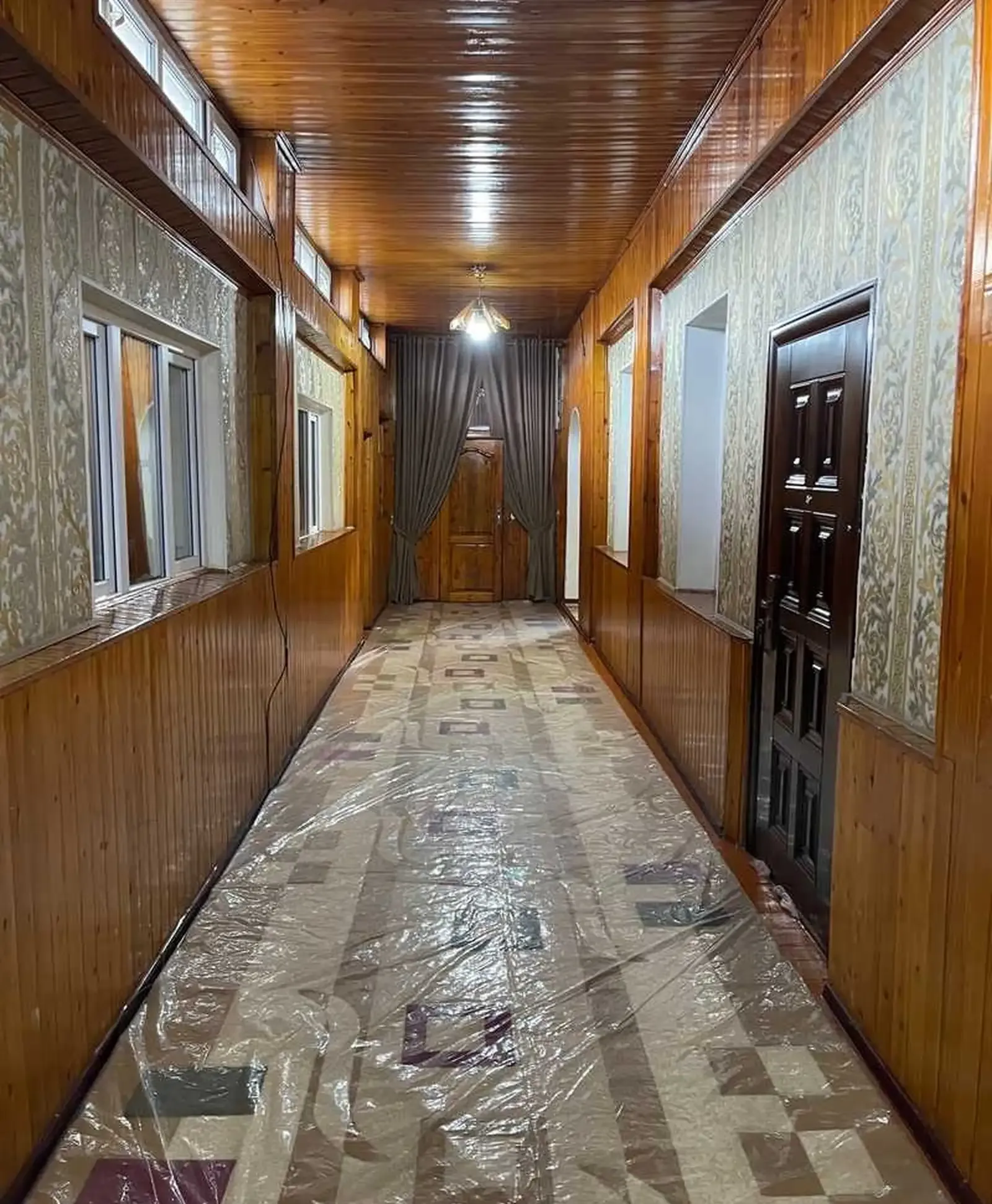 2-этажный, 8 комнатный дом, 400 м², Фирдавси