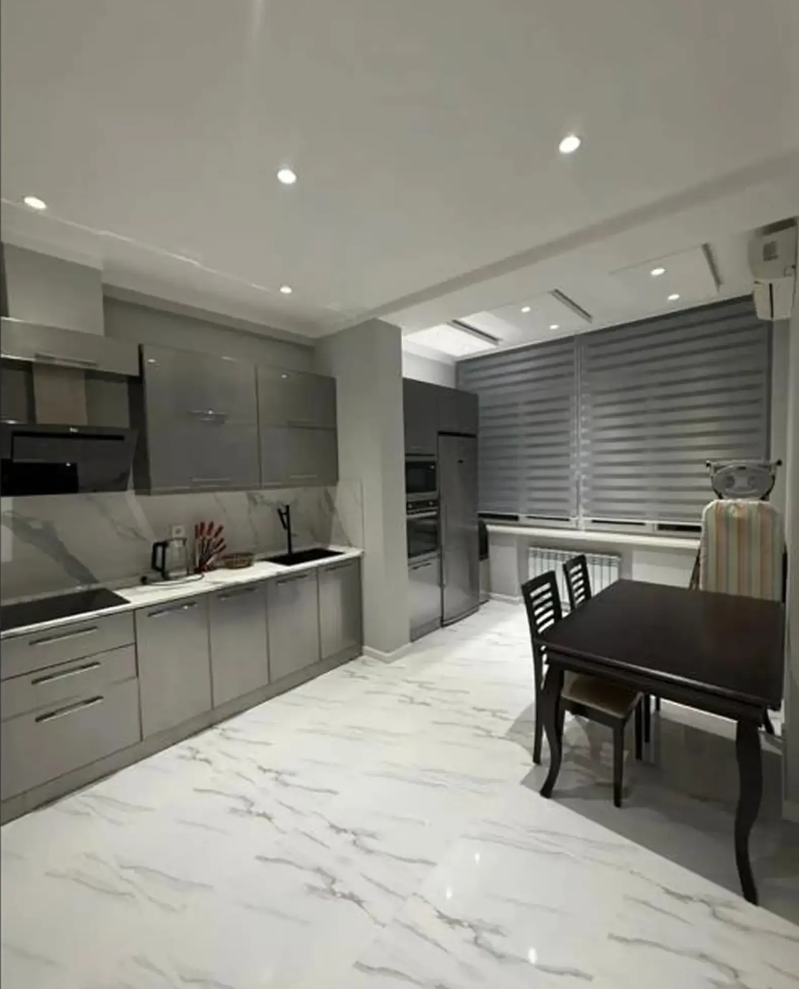 1-комн. квартира, 8 этаж, 61 м², Фирдавси