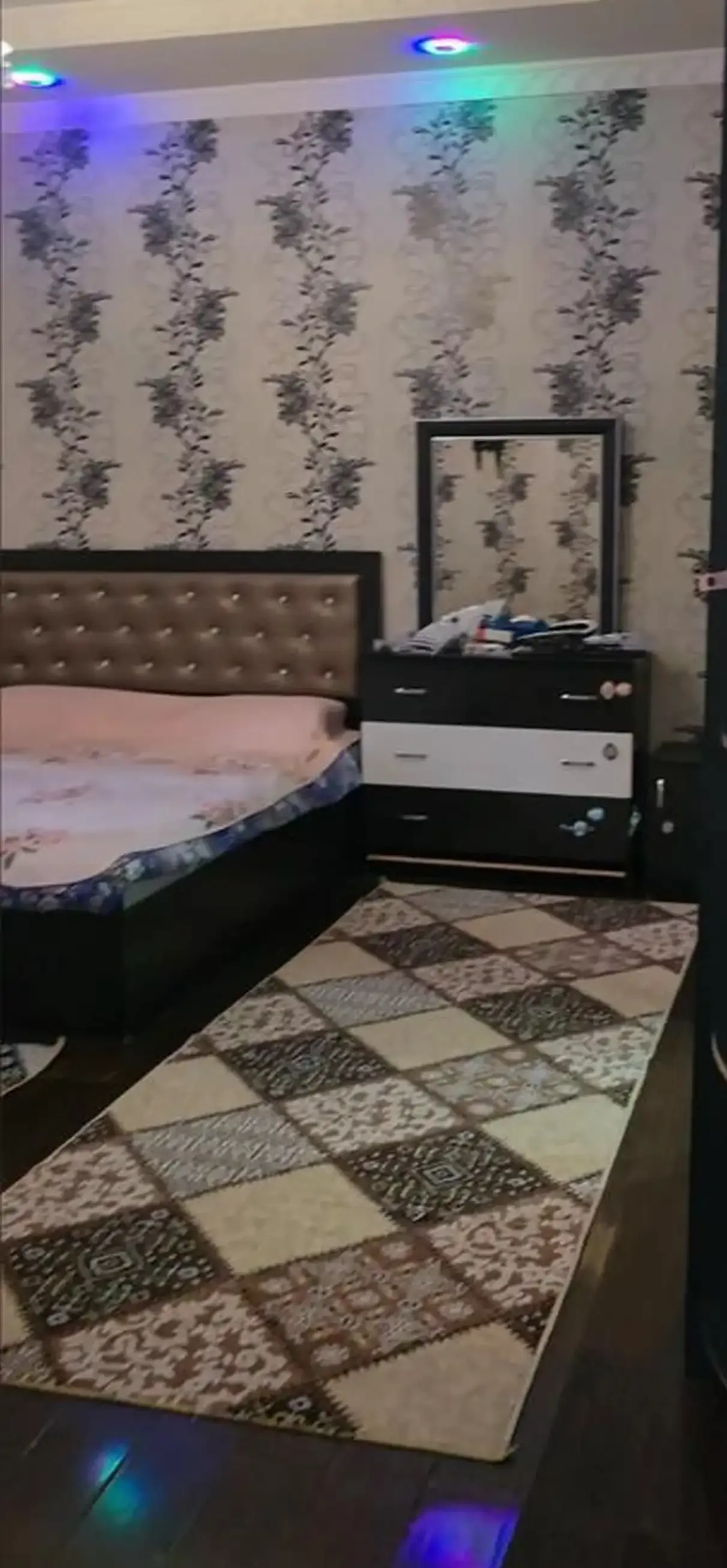 2-комн. квартира, 4 этаж, 99м², Сомони