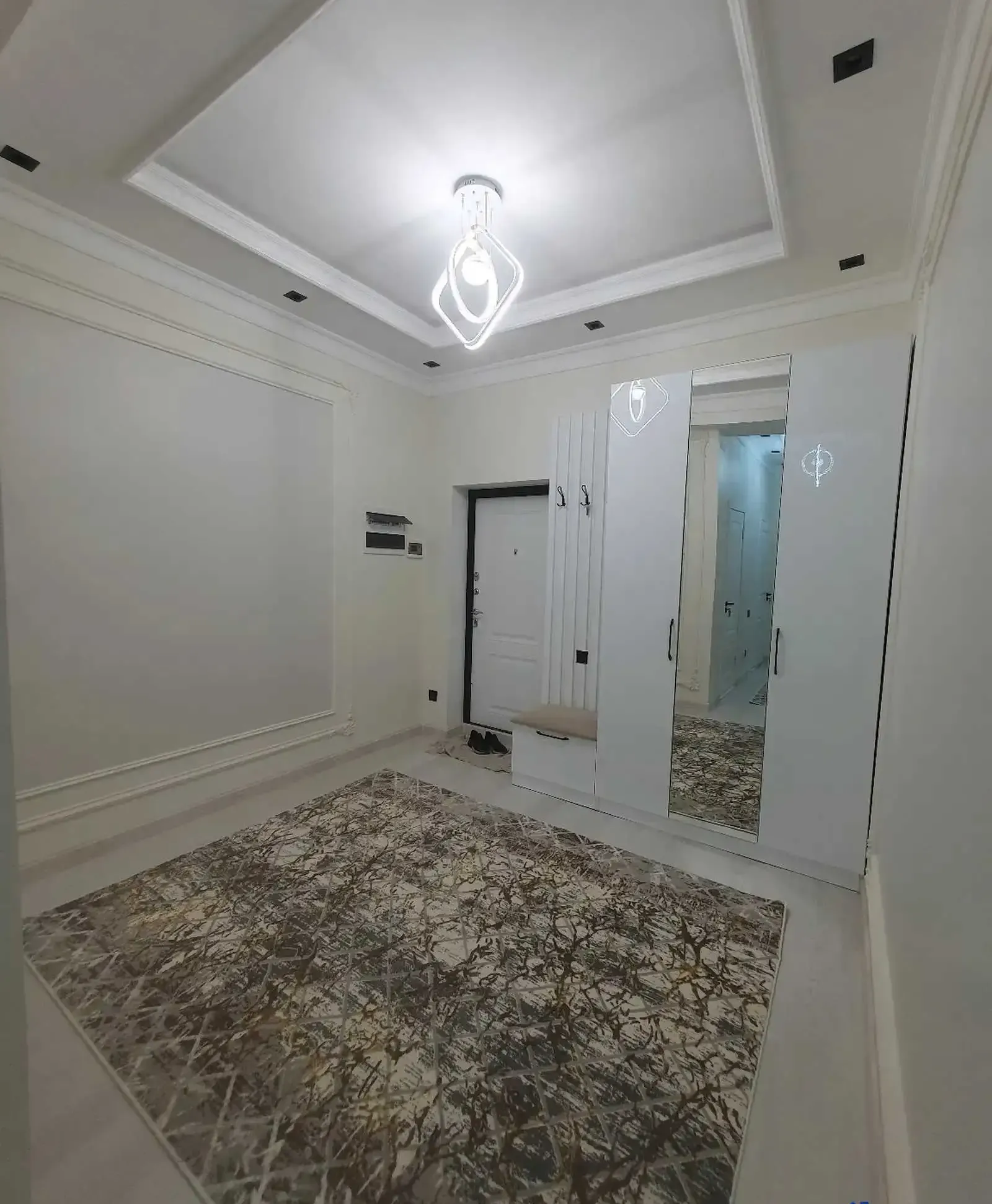 2-к квартира, 10 этаж, 105 м², И. Сомони