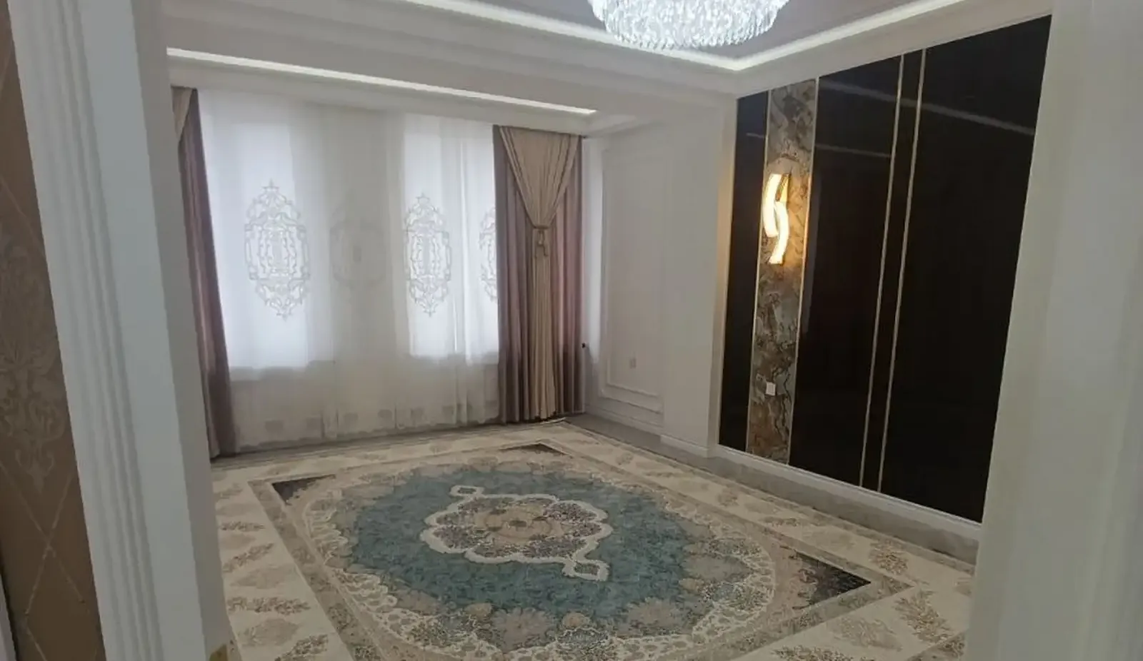 4-комн. квартира, 15 этаж, 107 м², Шохмансур