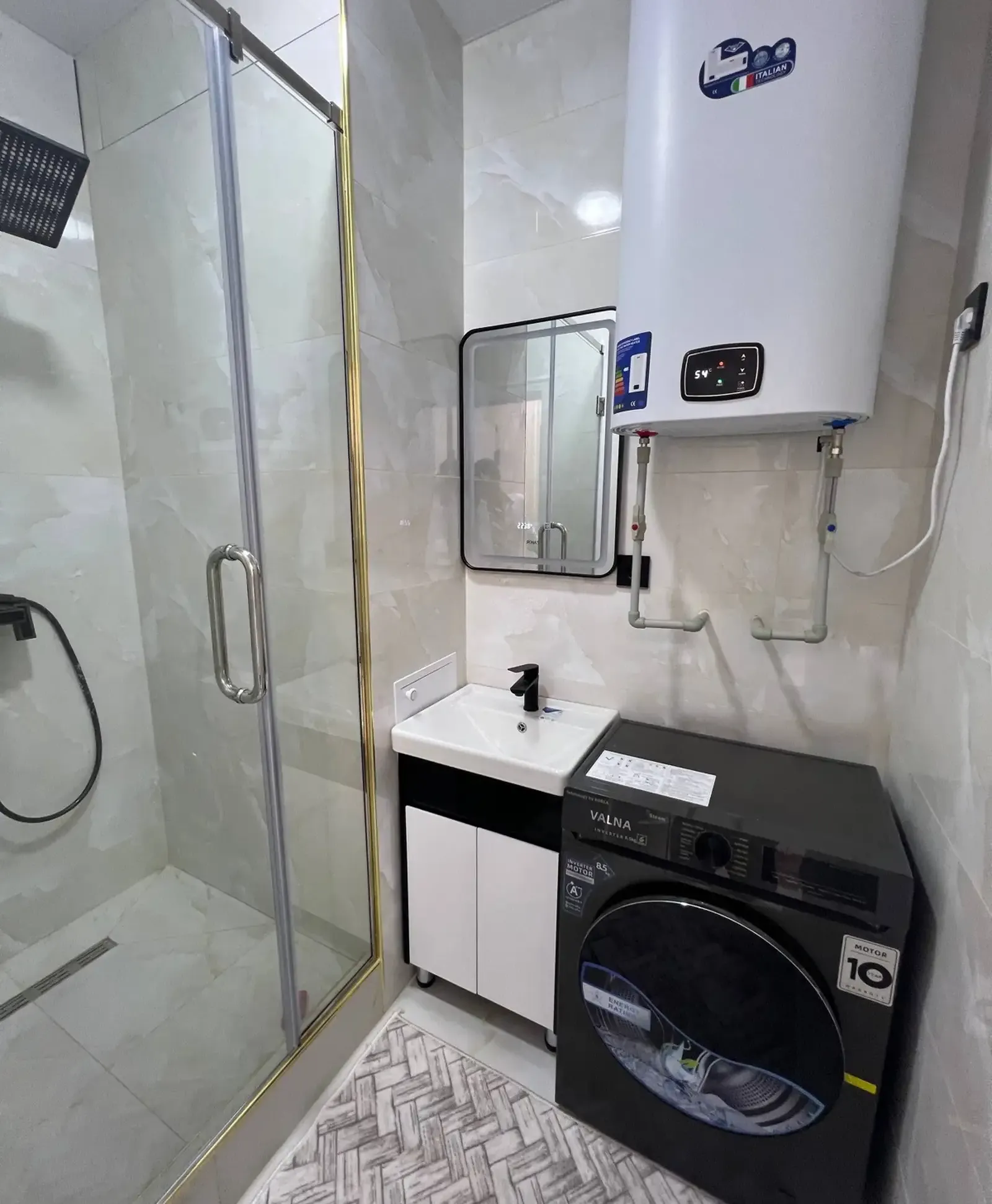 3-комн. квартира, 2 этаж, 85 м², Исмоили Сомони