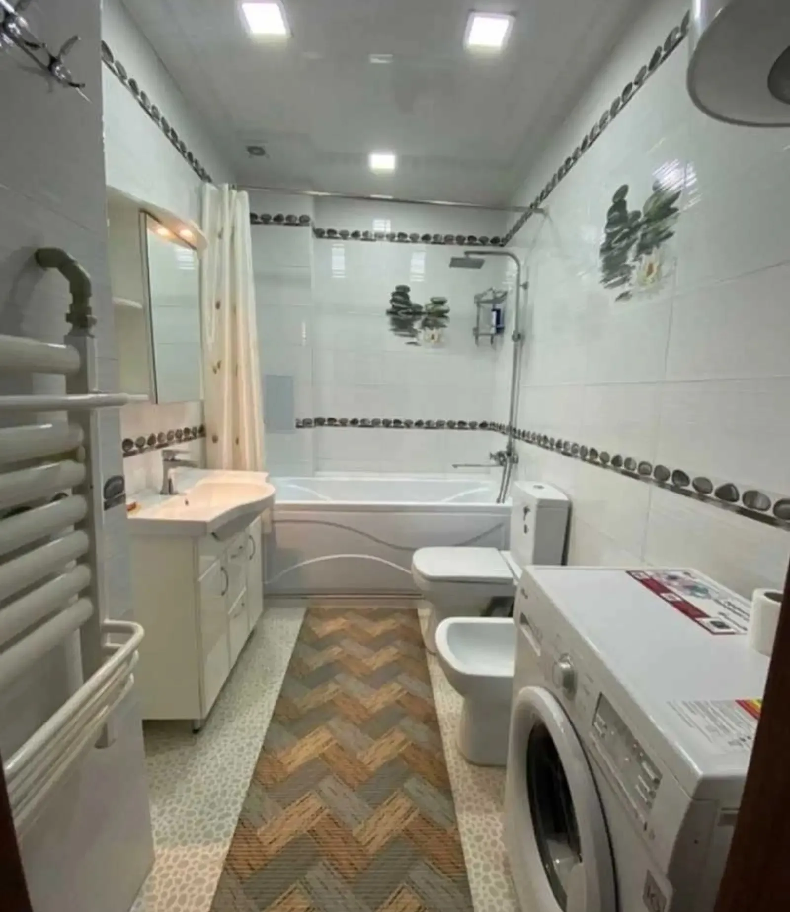 3-комн. квартира, 11 этаж, 80м², И.Сомони