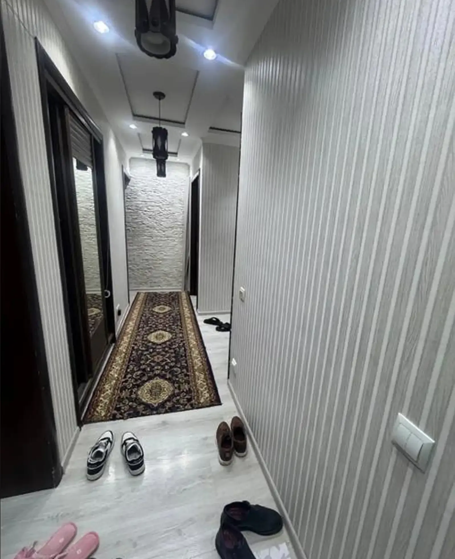 3-комн. квартира, 1 этаж, 90м², Сино