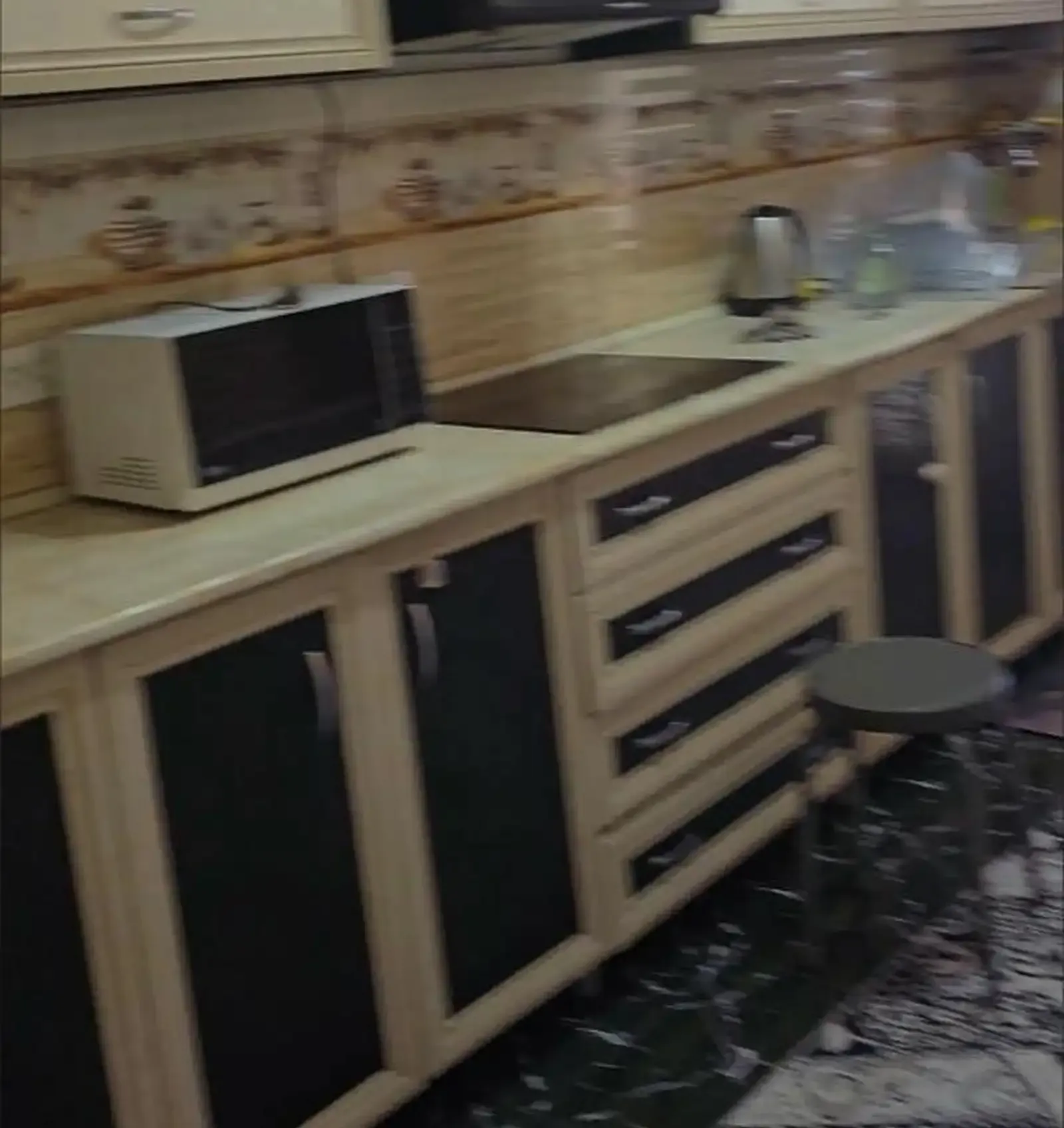 2-комн. квартира, 4 этаж, 99м², Сомони