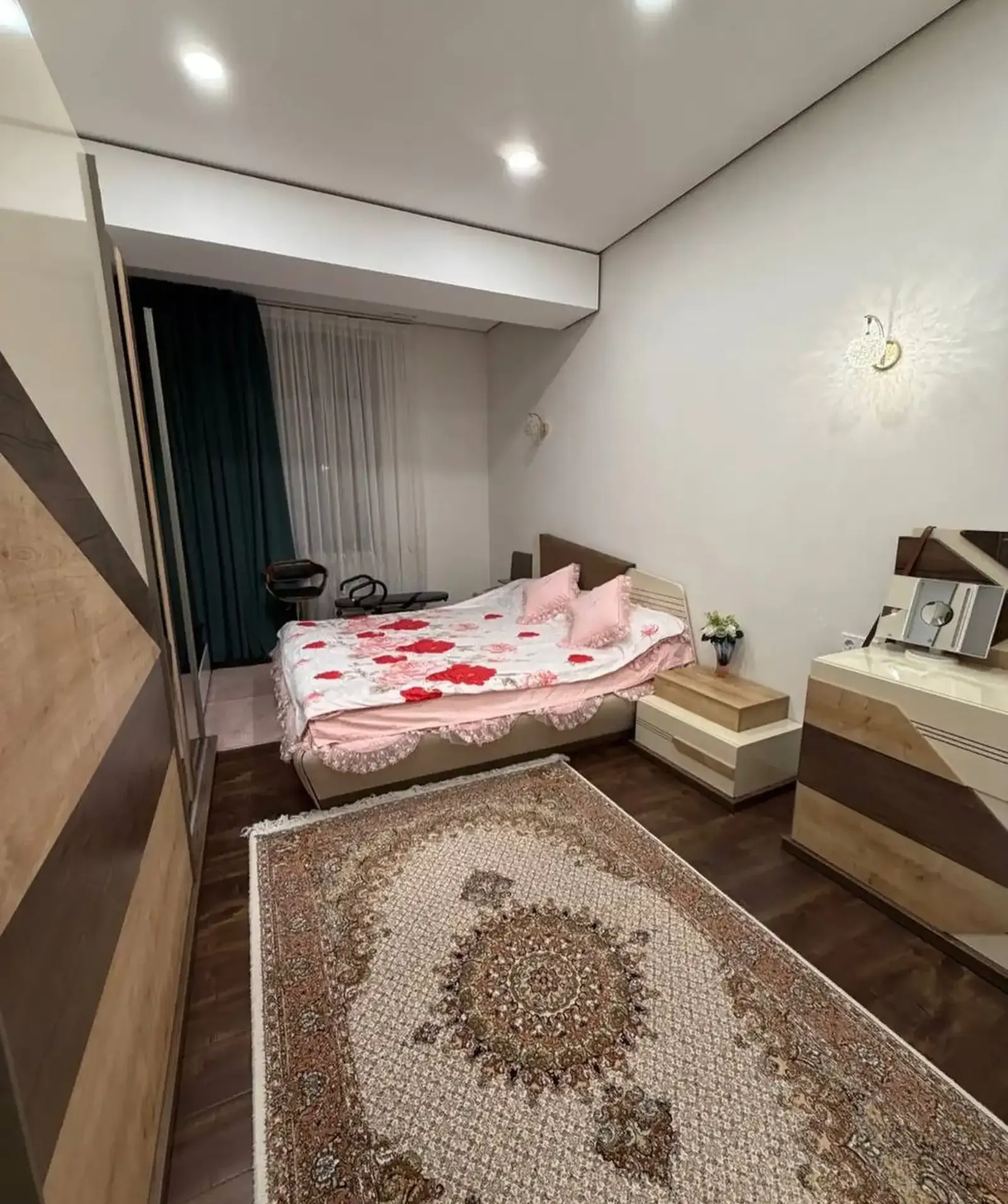 3-комн. квартира, 10 этаж, 147 м², И.Сомони