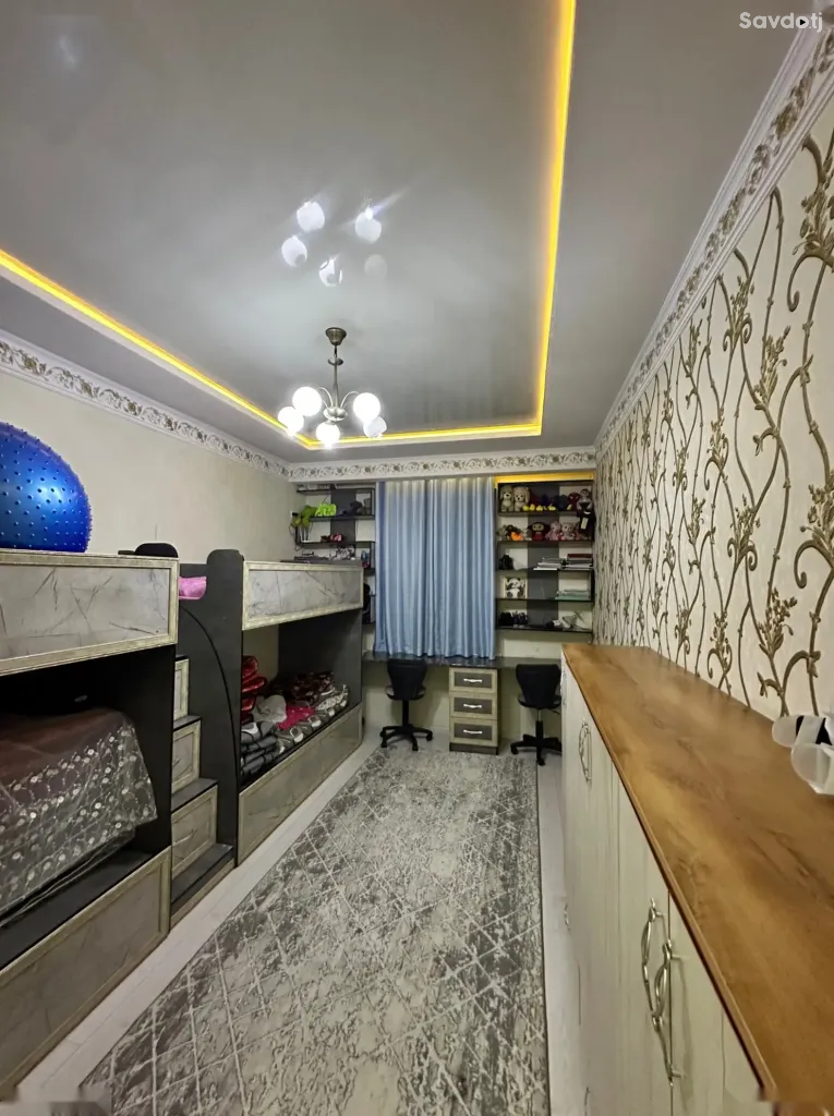 3-комн. квартира, 9 этаж, 85 м², 112й микрорайон, Кольцевая Калинина, АЗС Зоир-Ойл, Район Сино