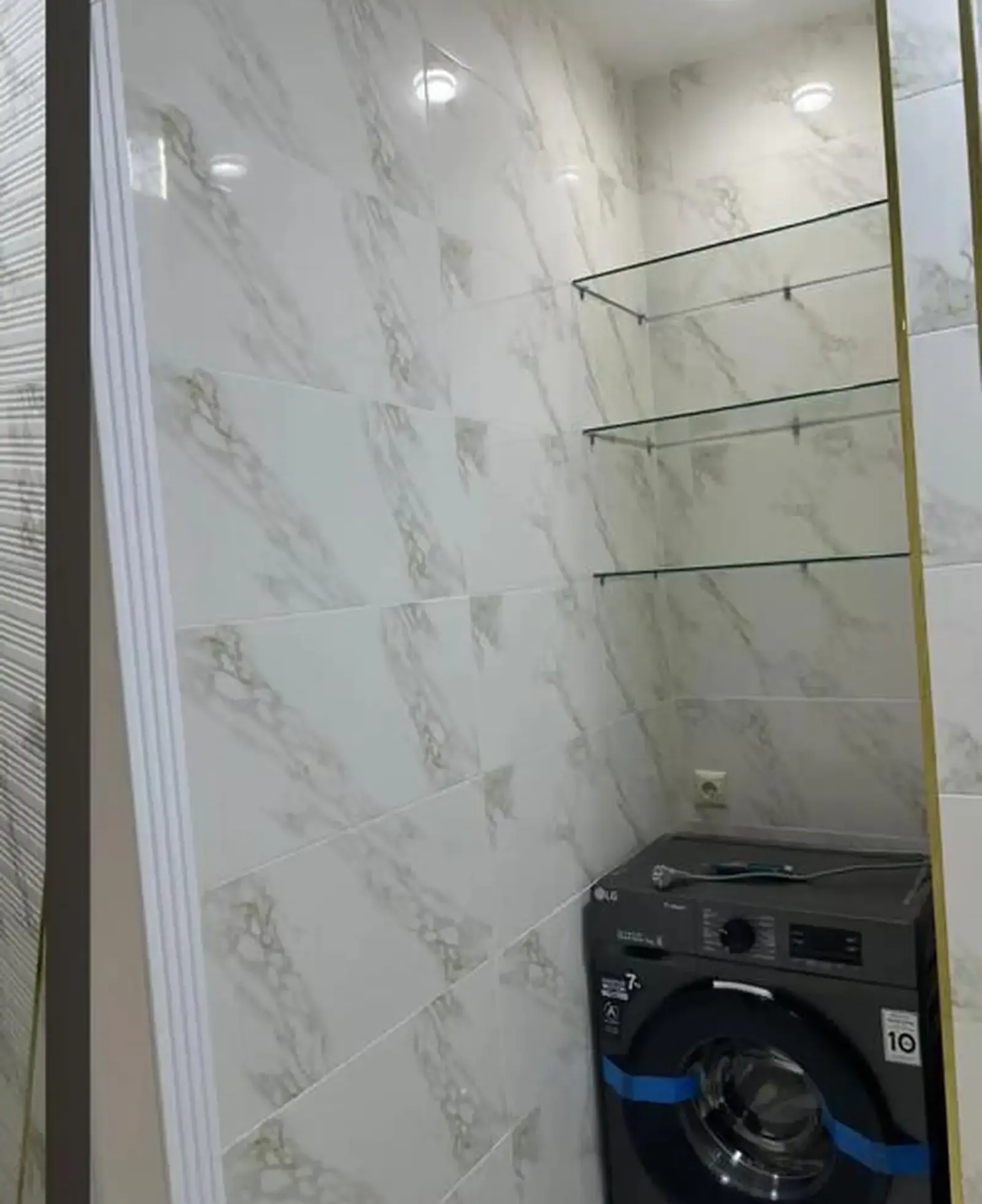 3-комн. квартира, 11 этаж, 98м², Шохмансур
