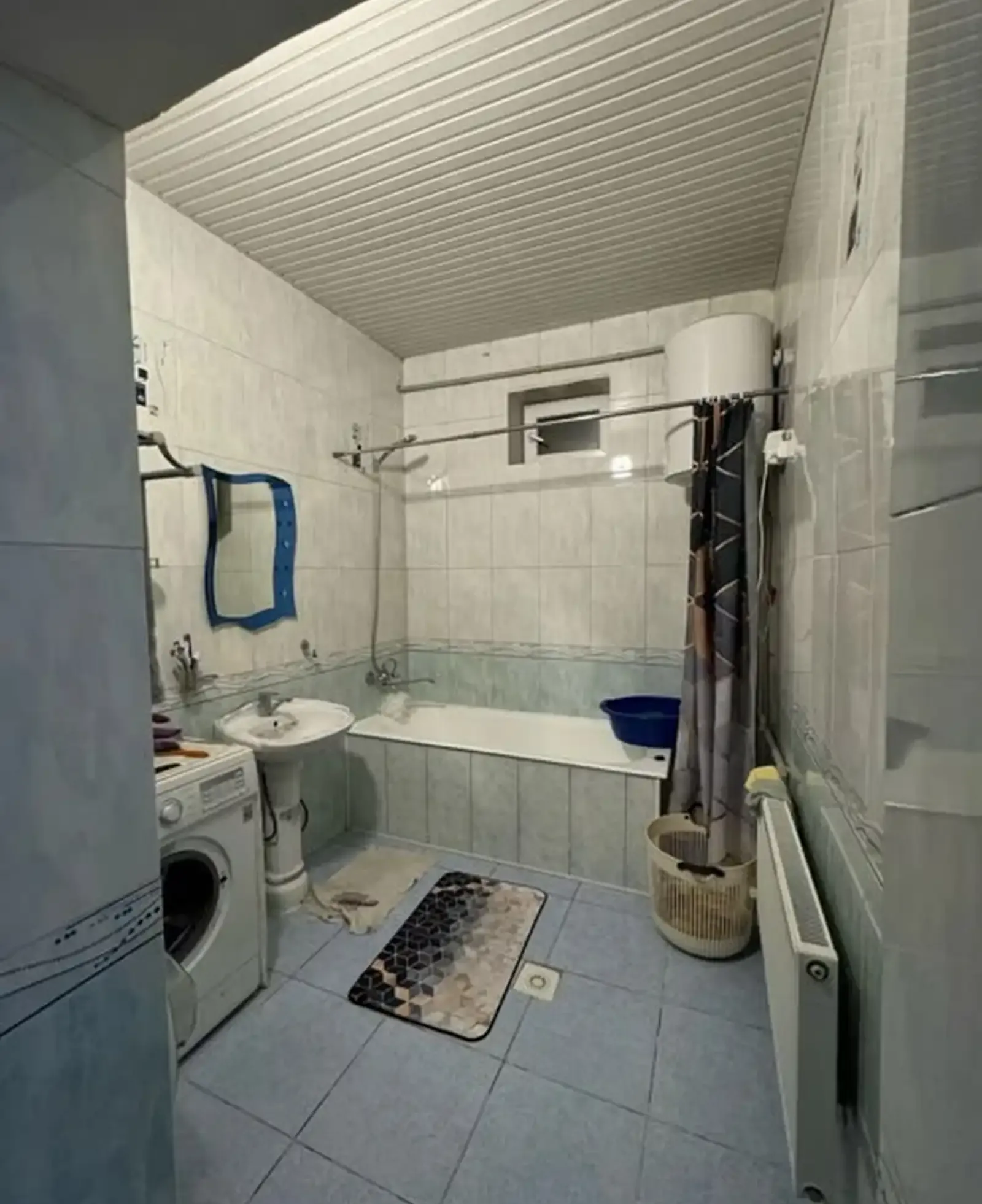 2-этажный, 8 комнатный дом, 305 м², И. Сомони