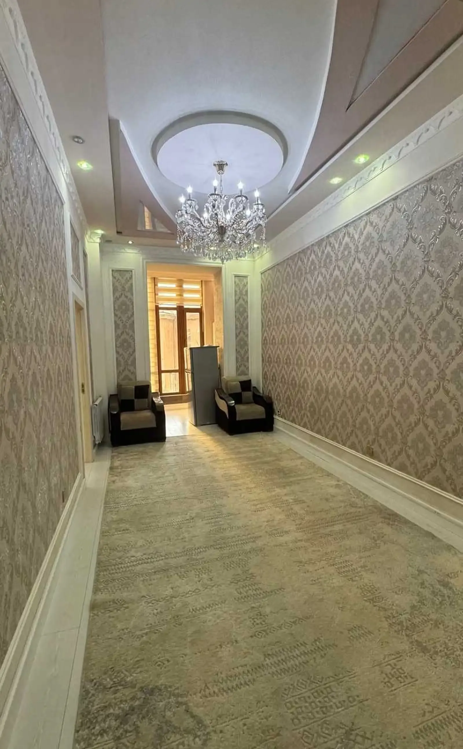 3-комн. квартира, 2 этаж, 67м², Кинотеатри Ватан .