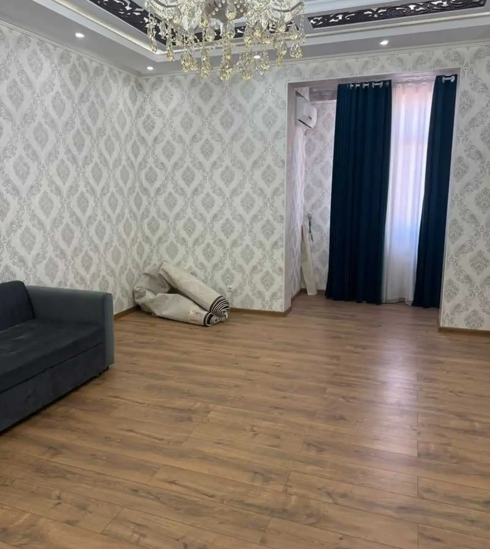 3-комн. квартира, 4 этаж, 130м², Сомони