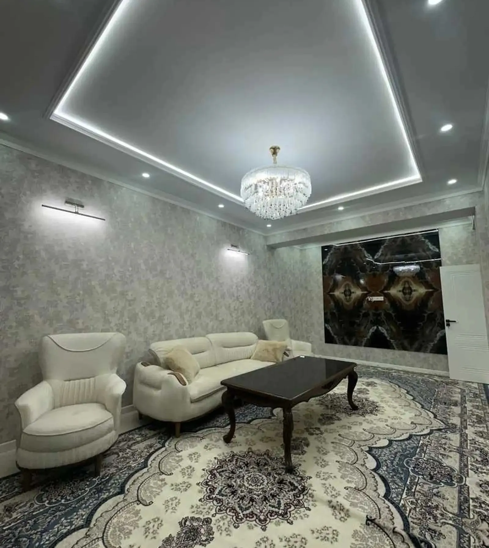 3-комн. квартира, 10 этаж, 100м², Шоҳмансур